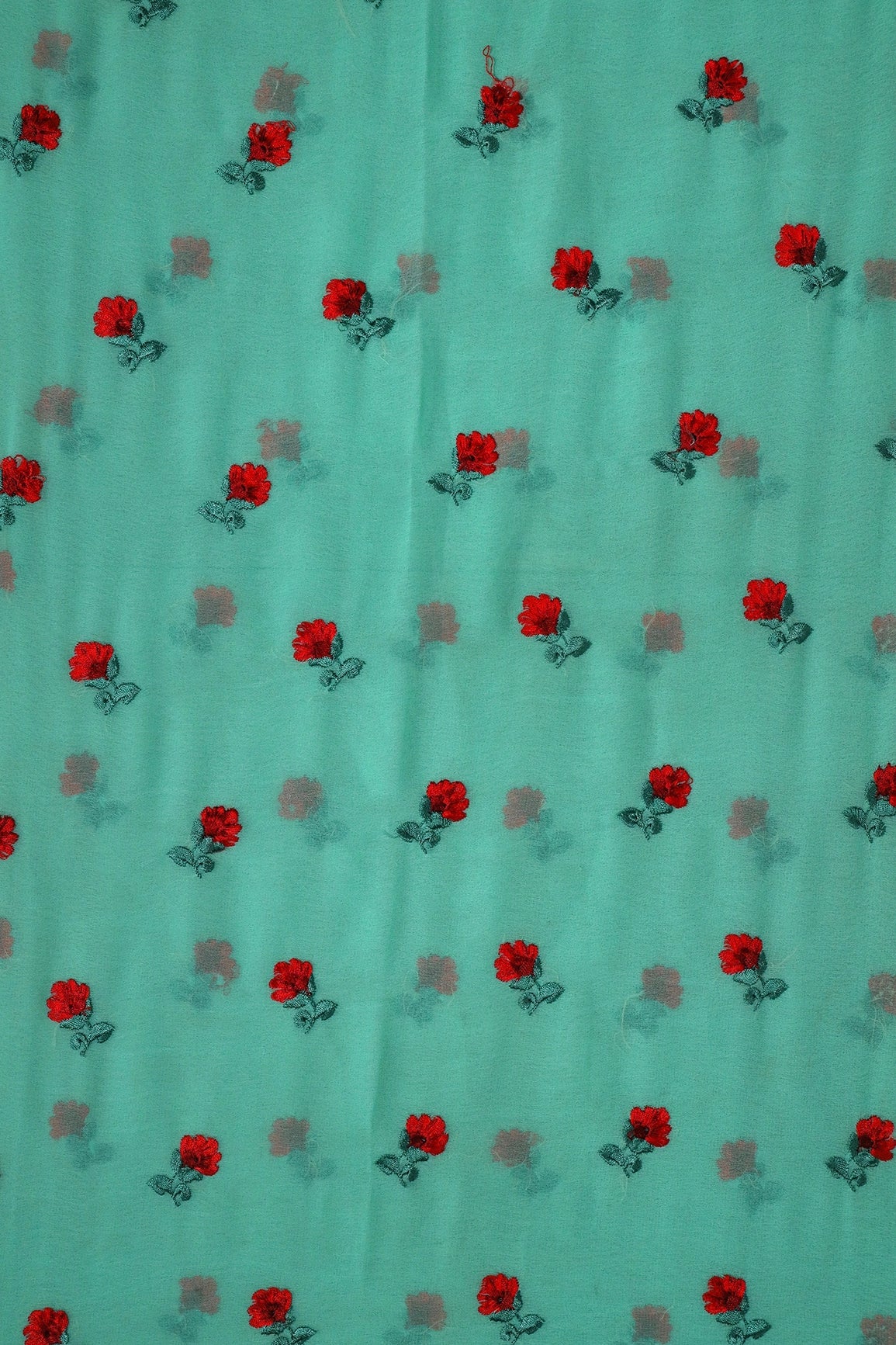 1 Meter Cut Piece Of Red And Green Thread Small Floral Embroidery On Sea Green Georgette Fabric - doeraa