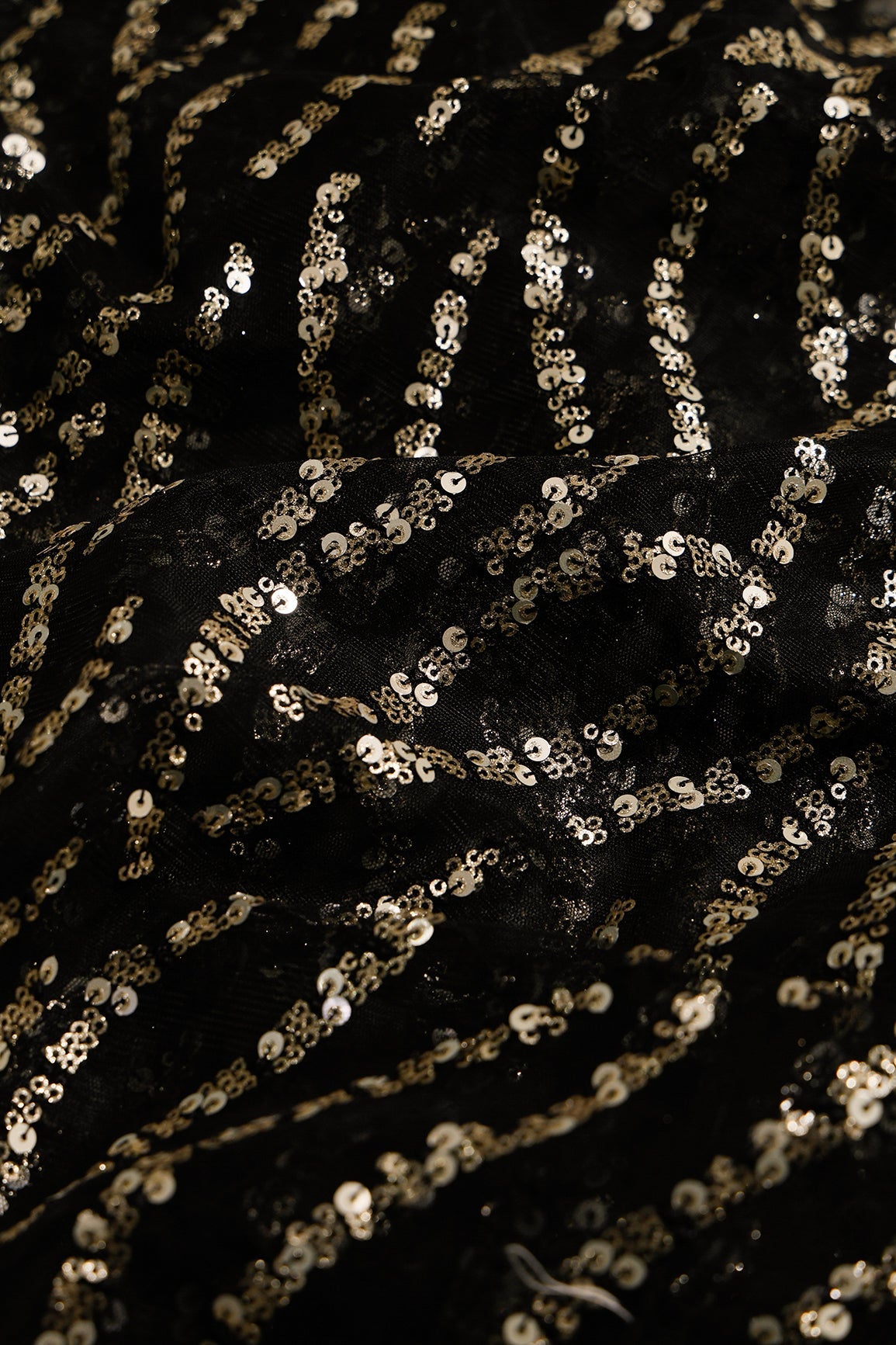 1.50 Meter Cut Piece Of Wavy Black and Gold Sequins Embroidery On Black Net - doeraa