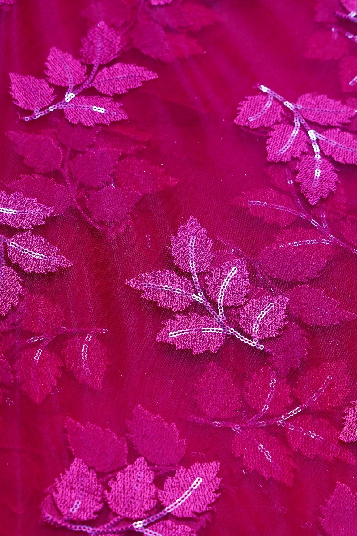 2.75 Meter Cut Piece Of Gorgeous Pink Thread With Sequins Floral Leafy Embroidery On Dark Pink Soft Net Fabric - doeraa