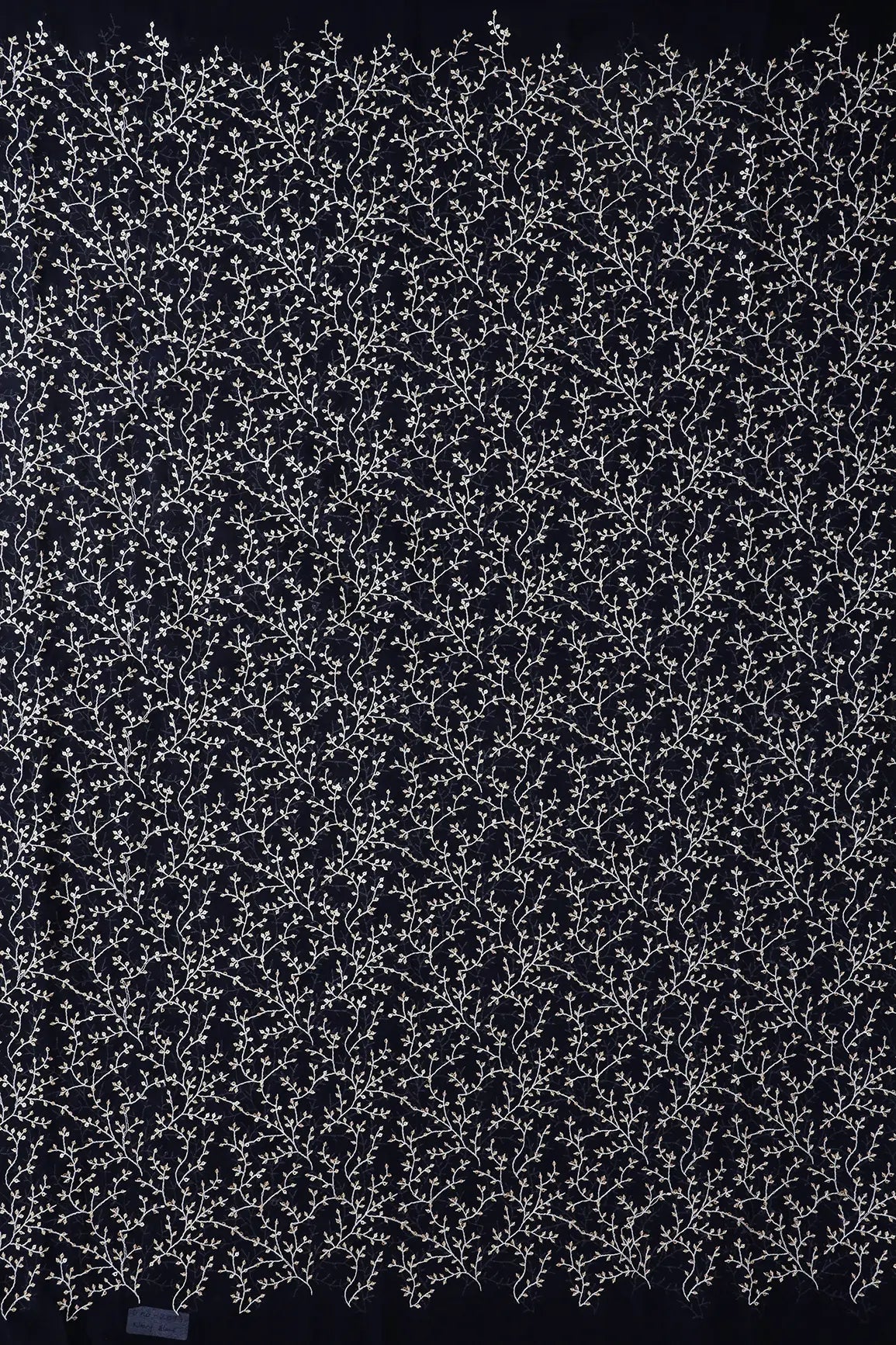 3 Meter Cut Piece Of White Thread With Gold Sequins Leafy Embroidery On Navy Blue Georgette Fabric - doeraa