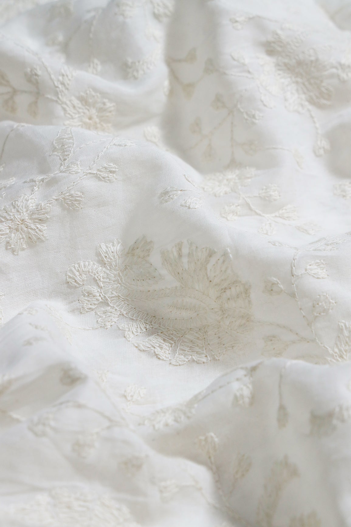 Beautiful White Thread Floral Paisley Embroidery On White Pure Mul Cotton Fabric