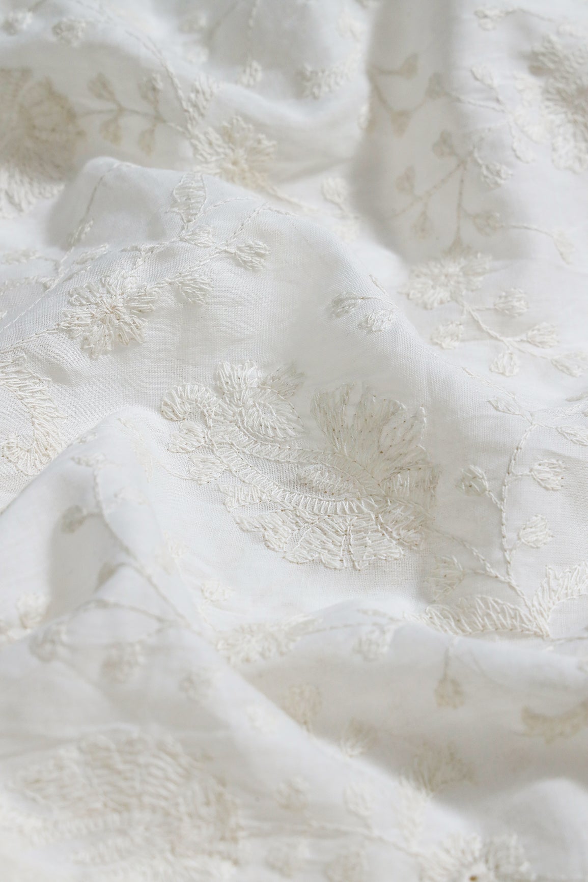 Beautiful White Thread Floral Paisley Embroidery On White Pure Mul Cotton Fabric