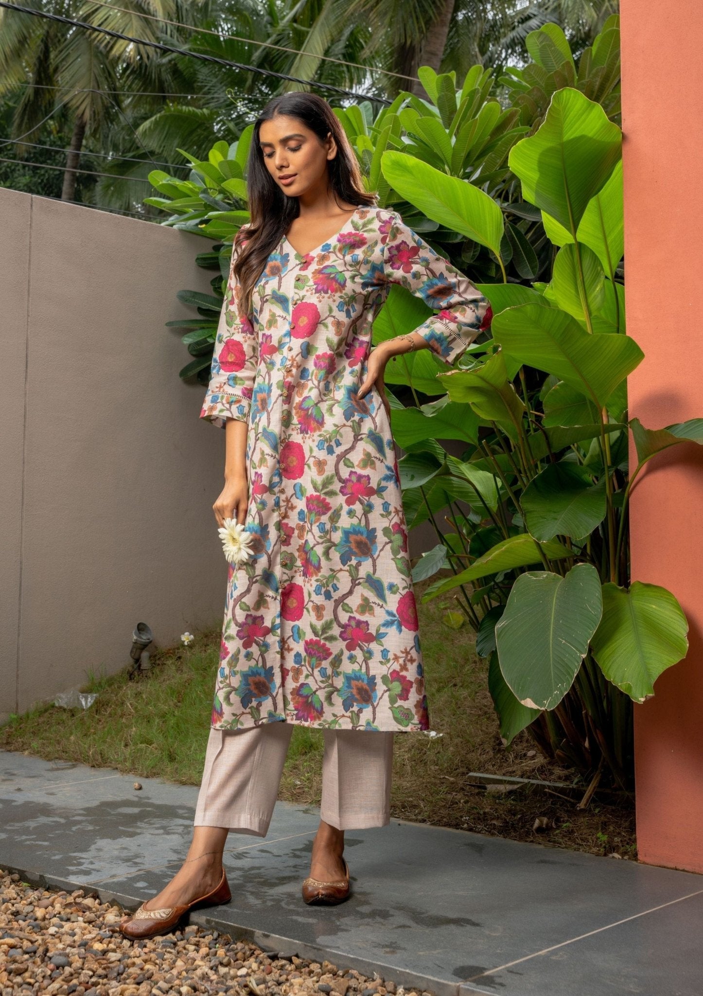 Aaina Beige Linen Indian Co - ord Set - doeraa
