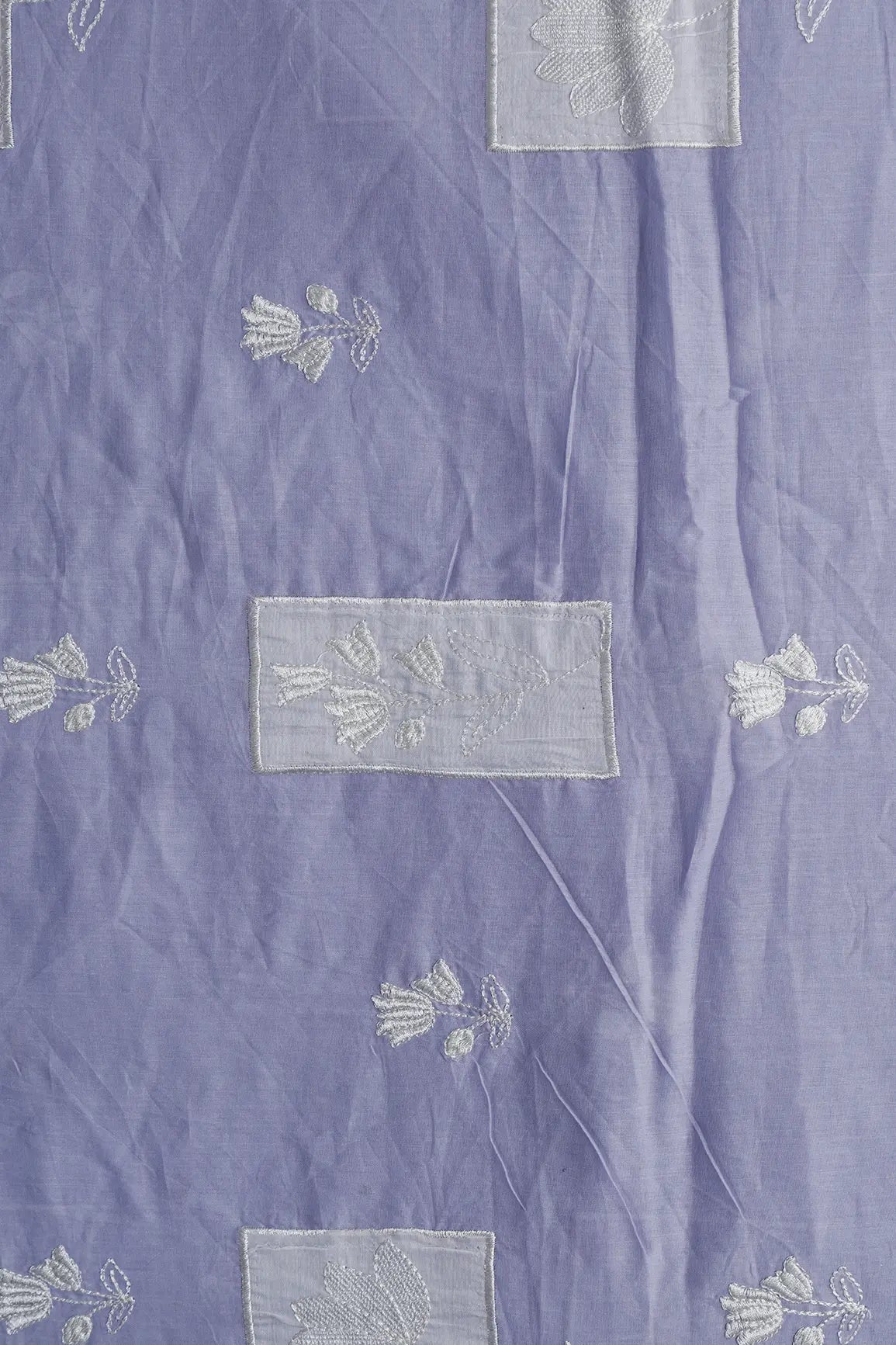 Applique Work Embroidery Design On Pastel Lilac Pure Mul Cotton Fabric - doeraa