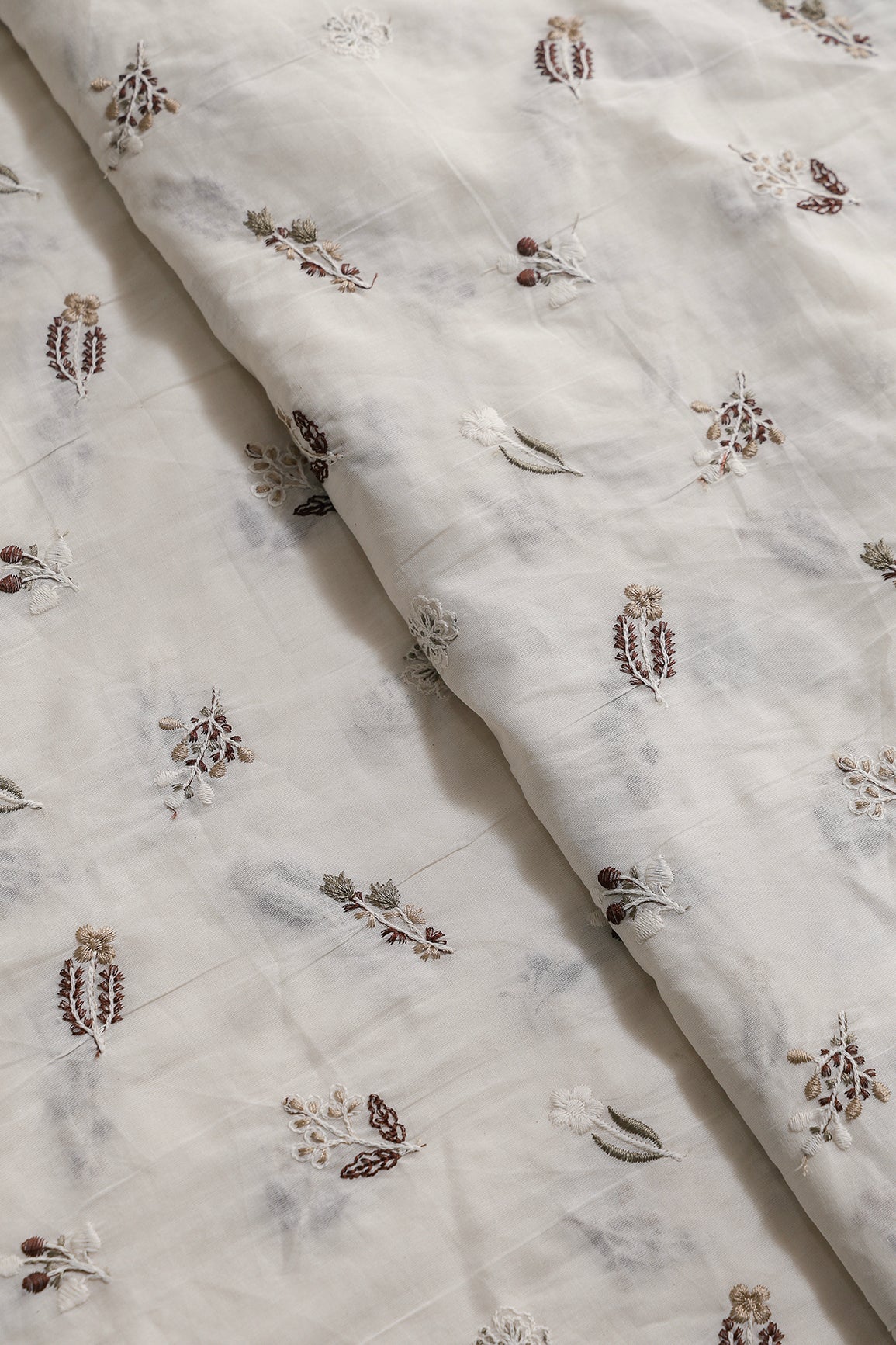 Beautiful Multi Thread Leafy Embroidery Work On Off White Organic Cotton Fabric - doeraa
