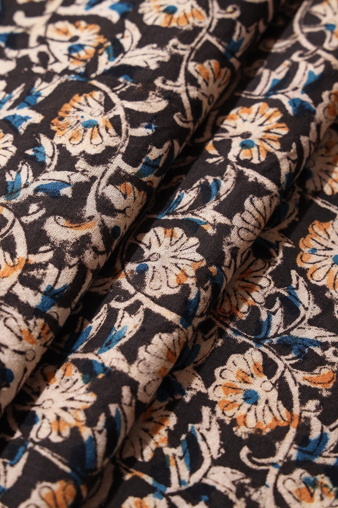Black And Light Beige Floral Pattern Handblock Kalamkari Organic Cotton Fabric - doeraa