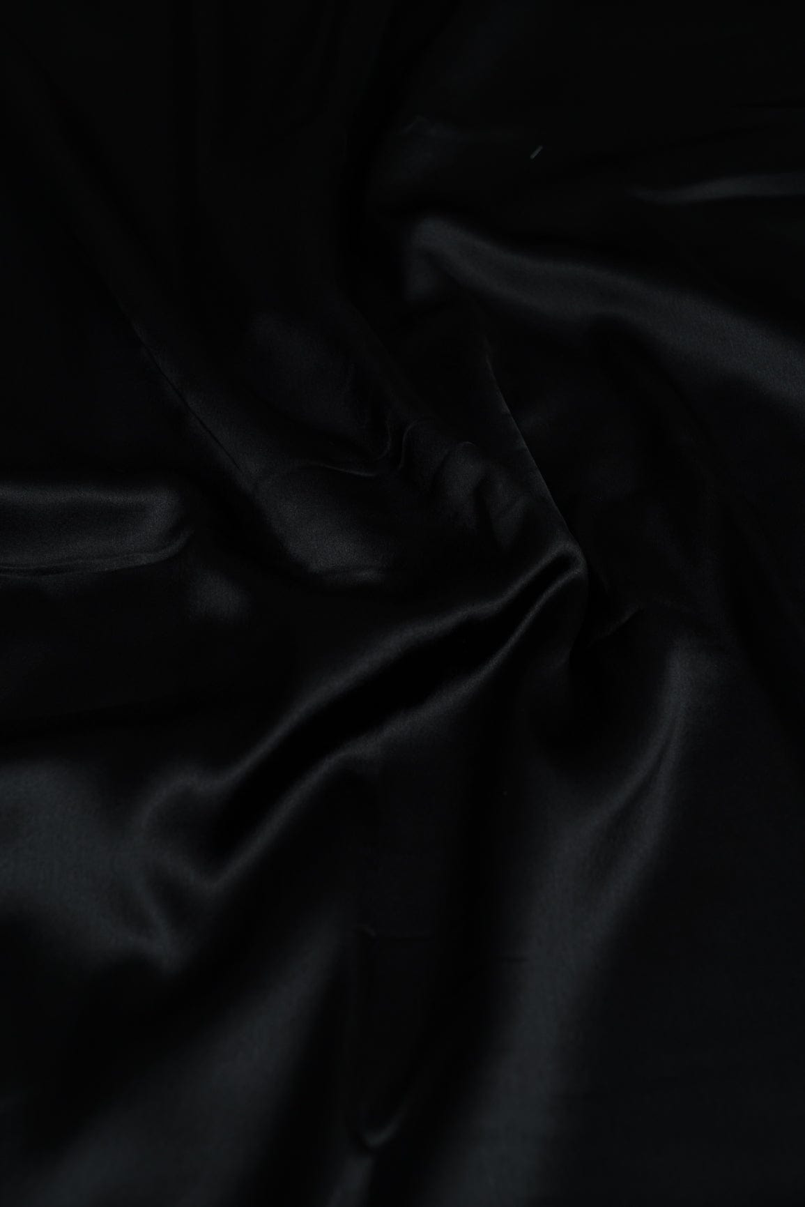 Black Dyed Satin - doeraa