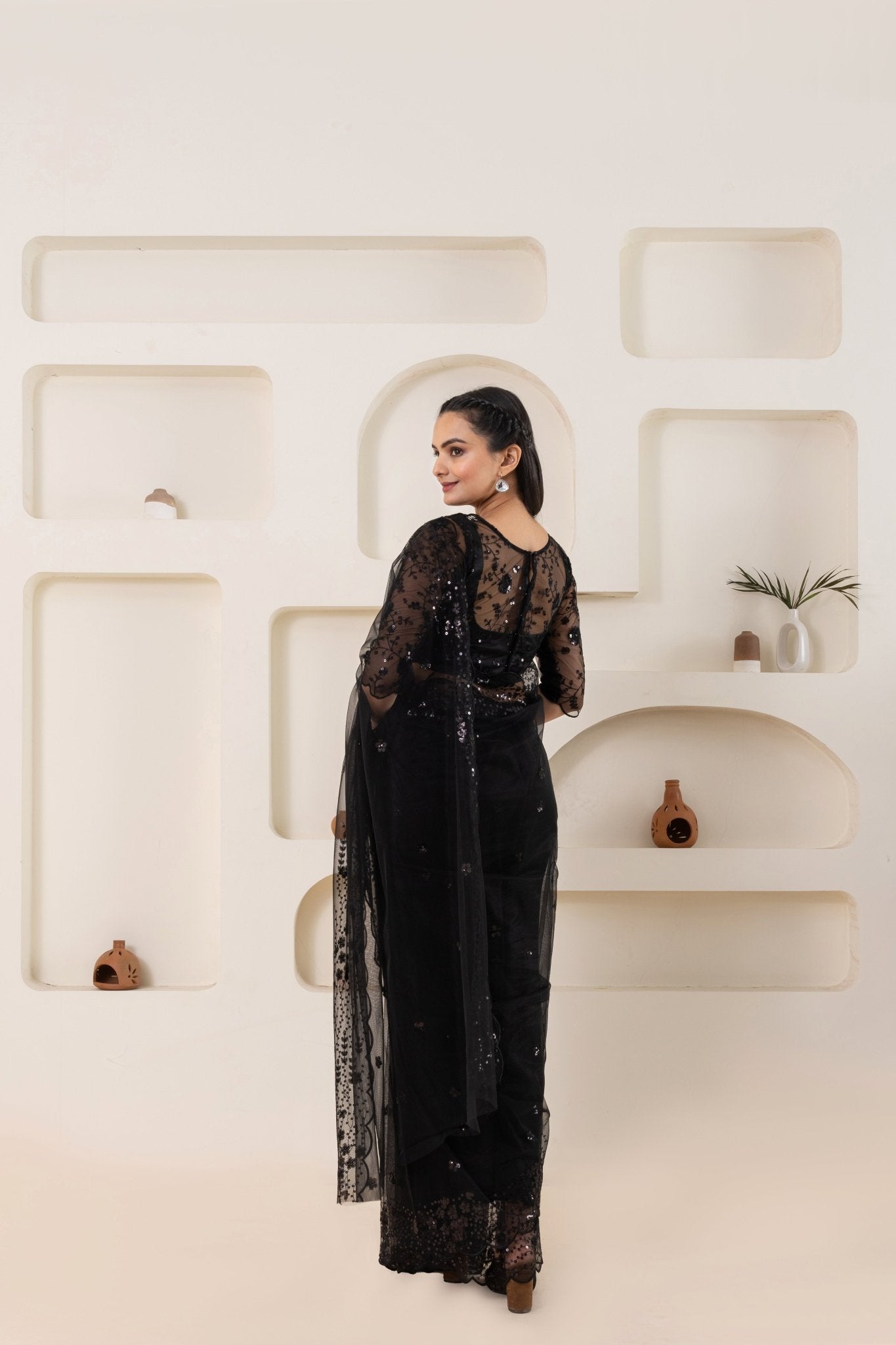 Black Embroidery Saree Set (Saree With Blouse Piece) - doeraa