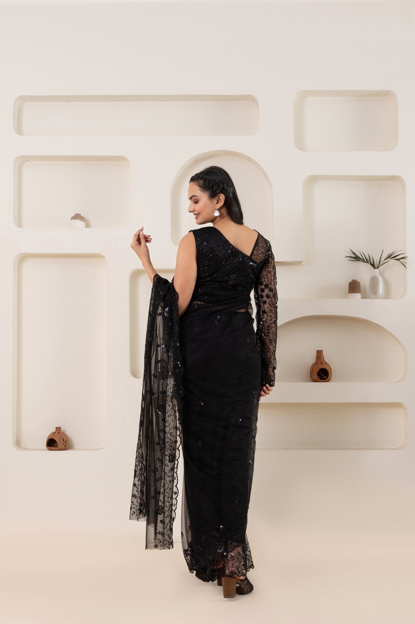 Black Embroidery Saree Set (Saree With Blouse Piece) - doeraa