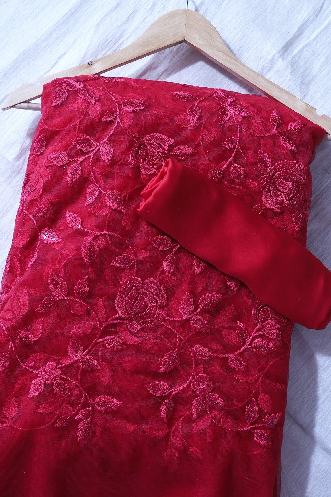 Cherry Red Saree set (2 Piece) - doeraa