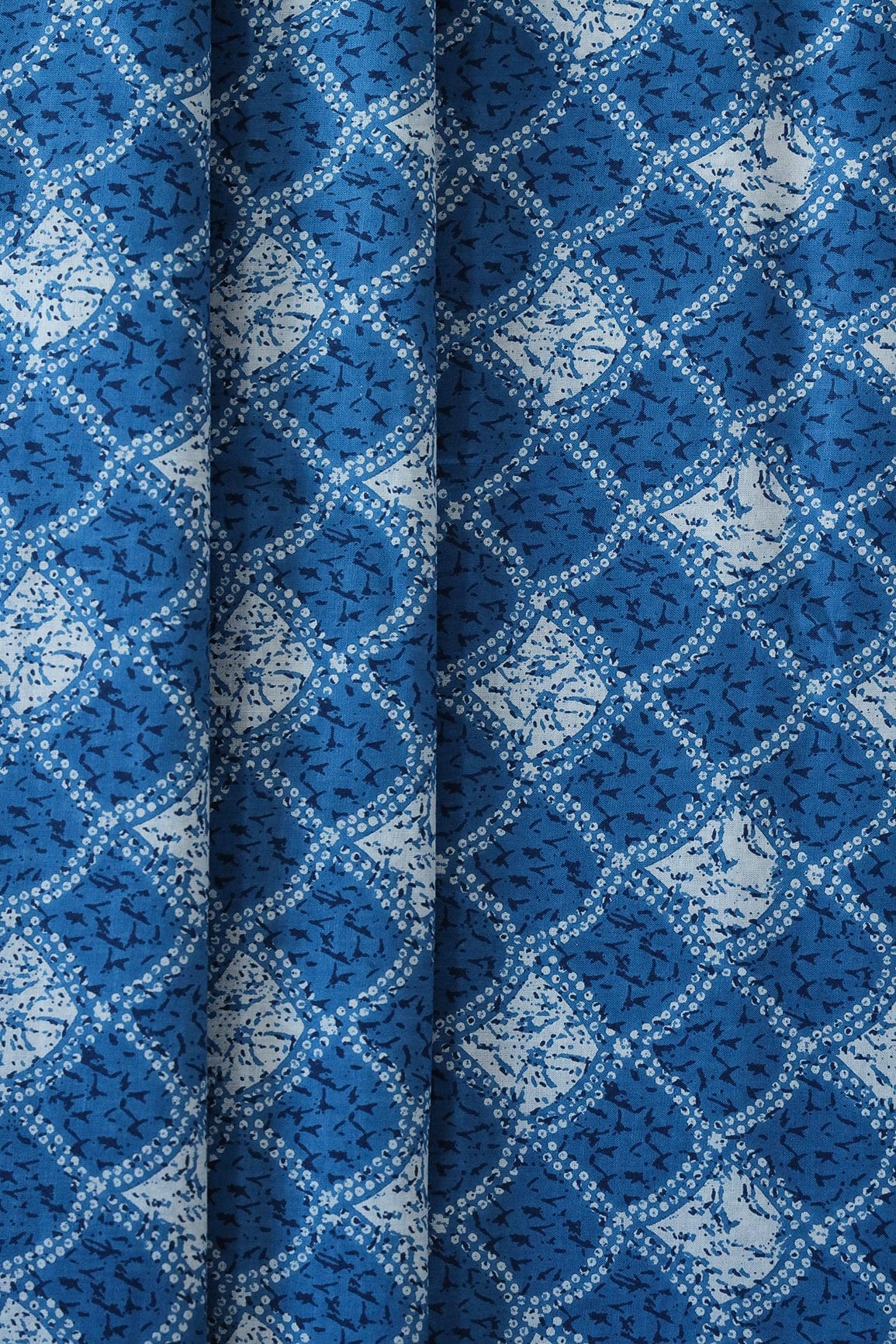 Cobalt Blue And White Trellis Pattern Print On Pure Cotton Fabric - doeraa
