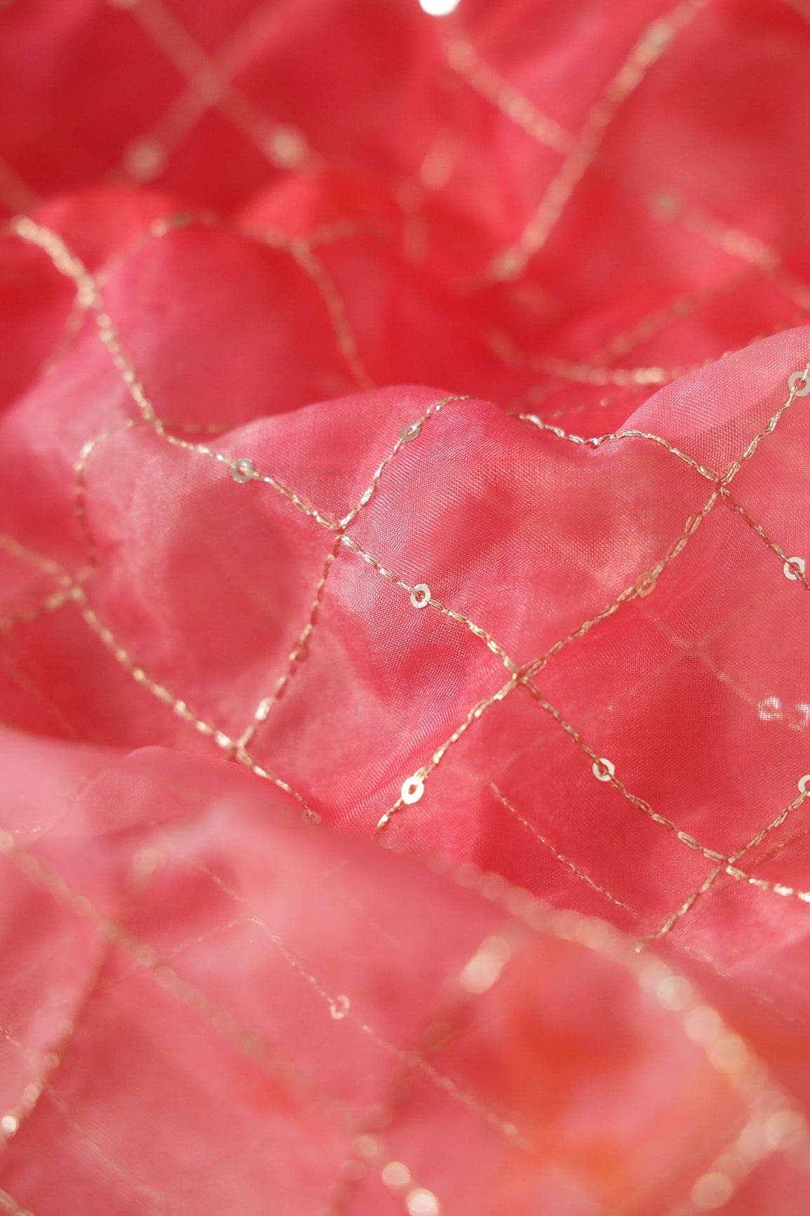 Gold Zari With Gold Sequins Checks Embroidery Work On Tie & Dye Red And Pink Organza Fabric - doeraa