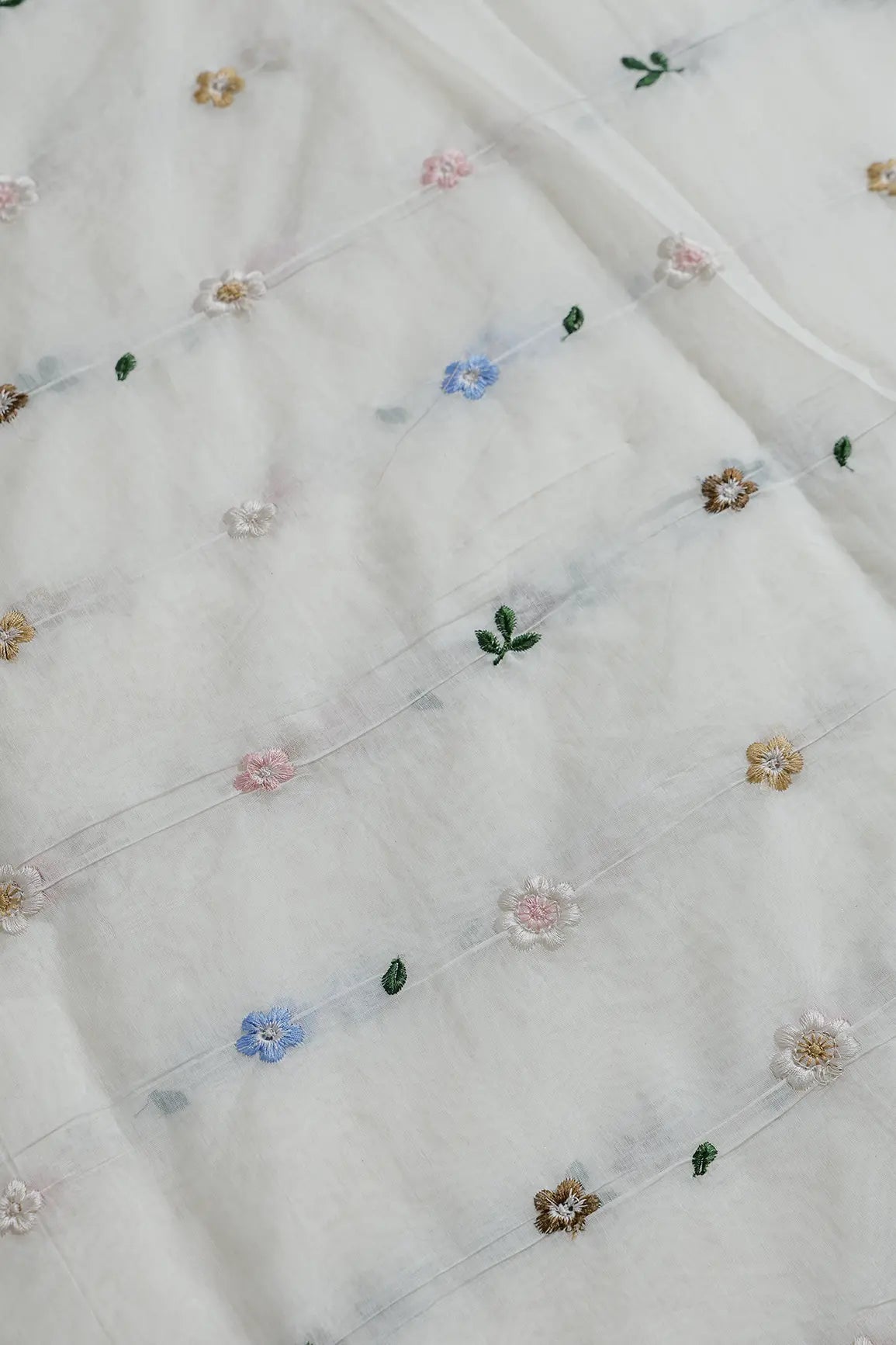 Gorgeous Multi Thread Floral Embroidery Work On Off White Pure Mul Chanderi Silk Fabric - doeraa