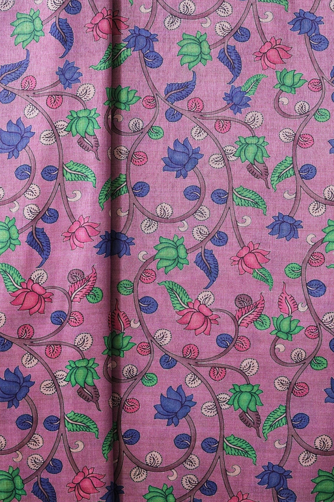 Green And Blue Color Floral Pattern Digital Print On Lilac Mulberry Silk Fabric - doeraa