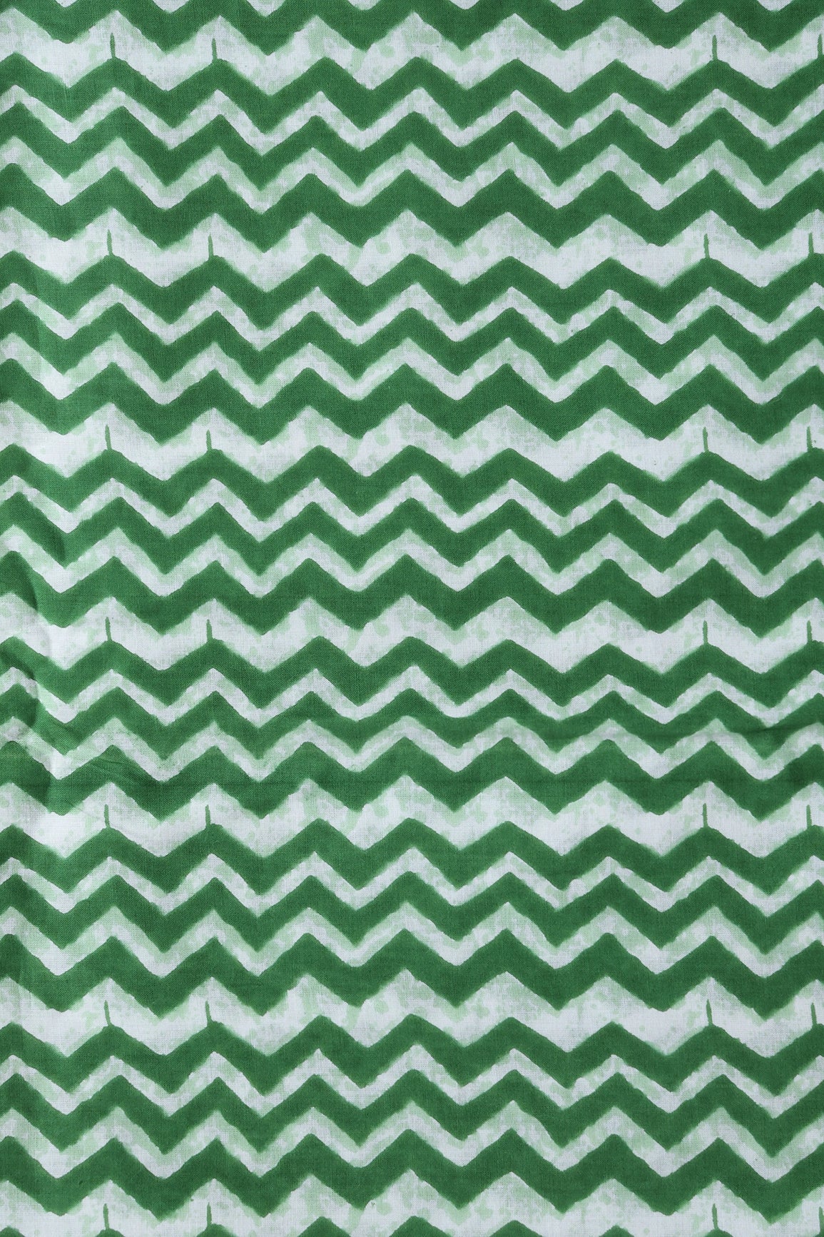 Green And Off White Chevron Print On Pure Cotton Fabric - doeraa