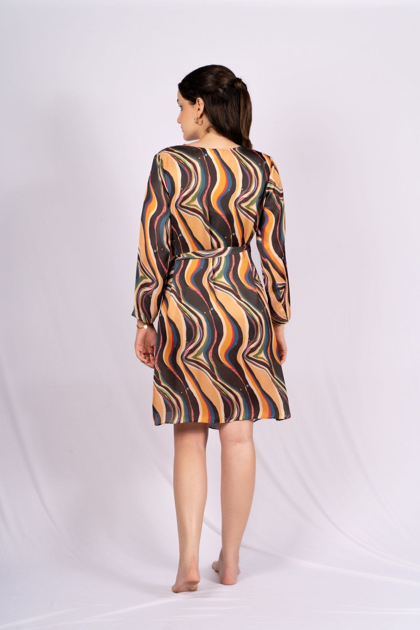 Inara Abstract Satin Wrap Dress - doeraa