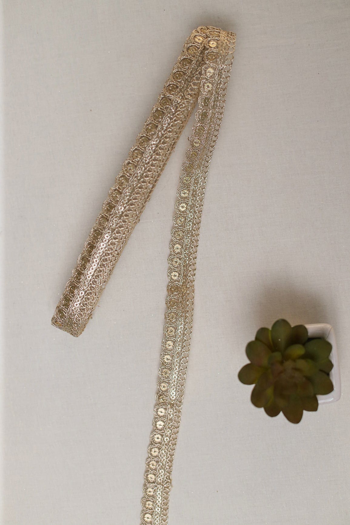 doeraa Laces Gold Zari With Gold Sequins Embroidered Scallop Lace (9 Meters)