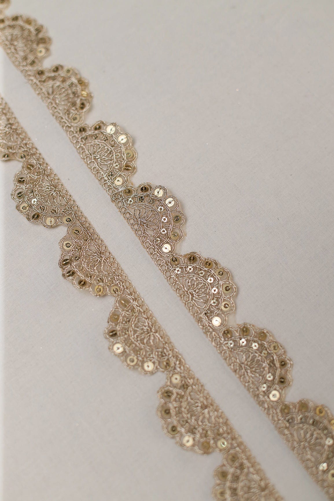 doeraa Laces Gold Zari With Sequins Embroidered Scallop Lace (9 Meters)