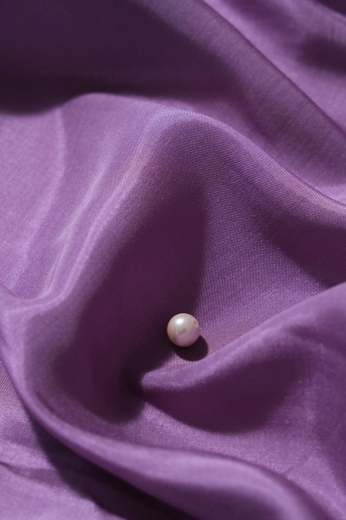 Lavender Dyed Pure Viscose Muslin Fabric - doeraa