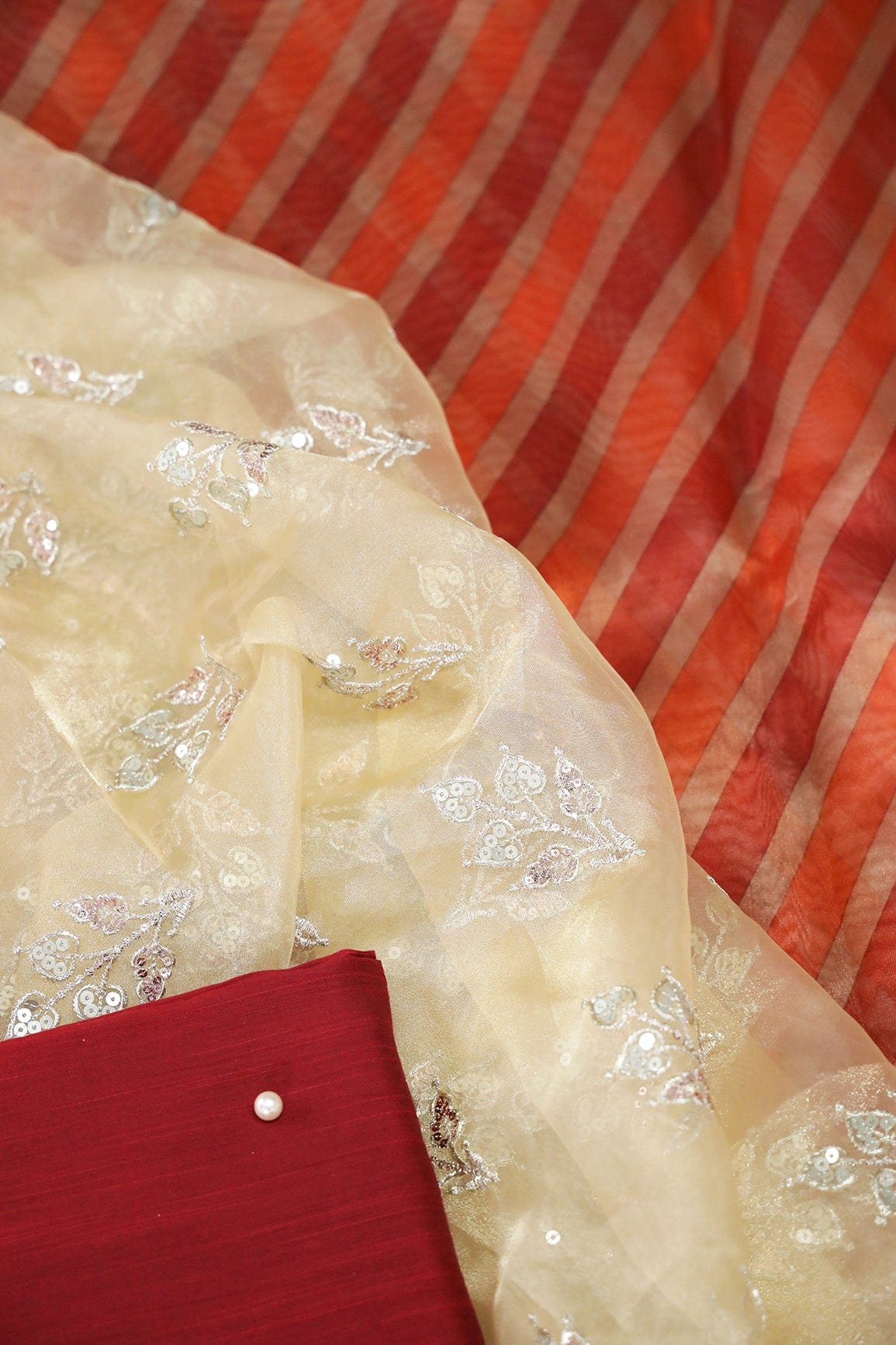 Maroon And Beige Unstitched Suit (3 Piece) - doeraa