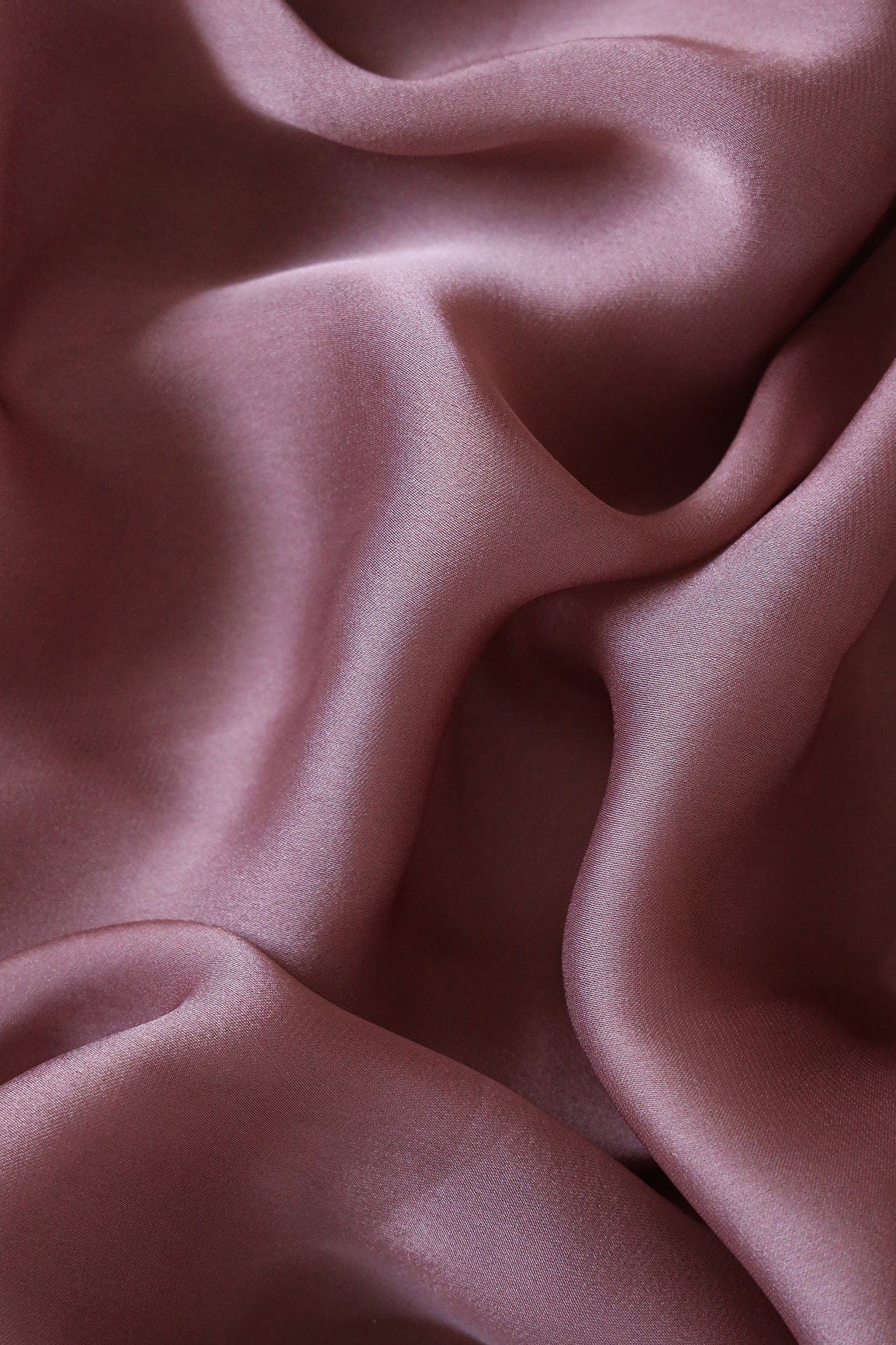 Mauve Dyed Georgette Satin Fabric - doeraa