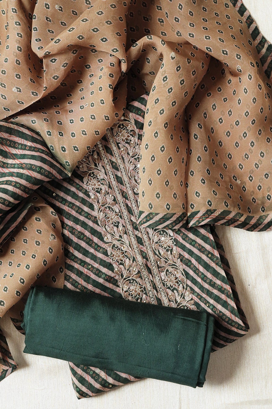 Mehendi Green Semi Stitched Pure Organza Suit Set (3 piece) - doeraa