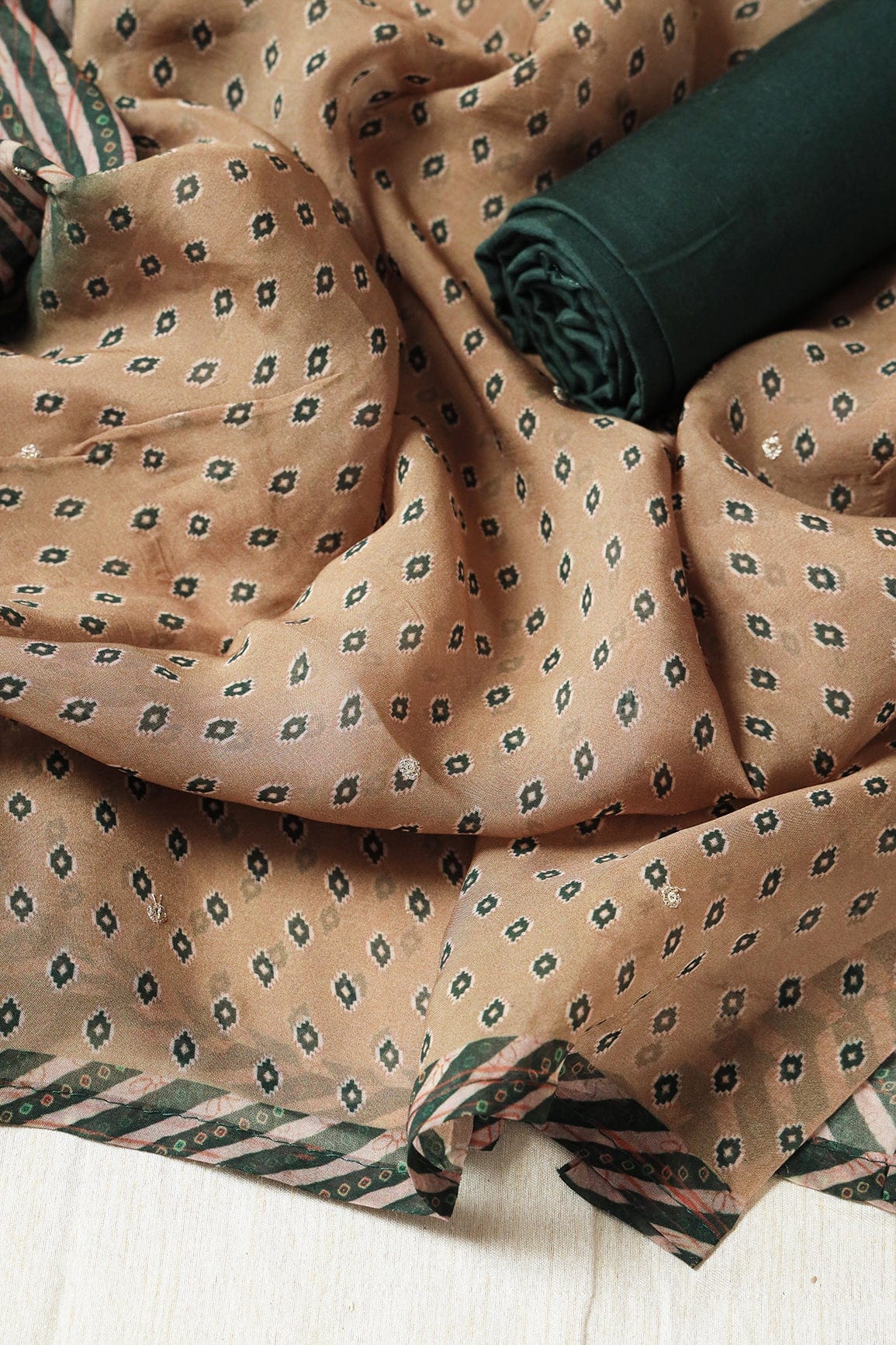 Mehendi Green Semi Stitched Pure Organza Suit Set (3 piece) - doeraa