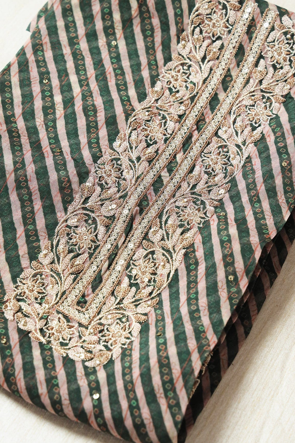 Mehendi Green Semi Stitched Pure Organza Suit Set (3 piece) - doeraa