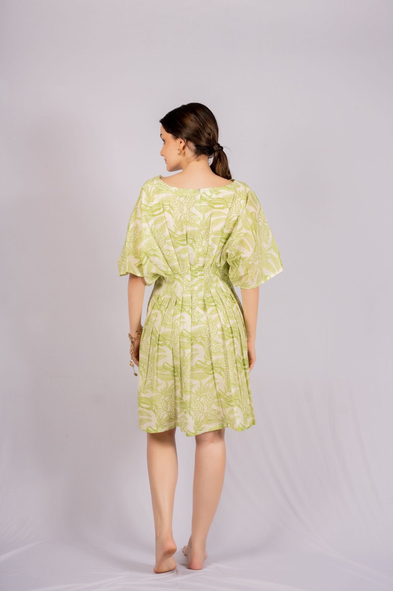 Mir Lime Green Linen Pleated Dress - doeraa
