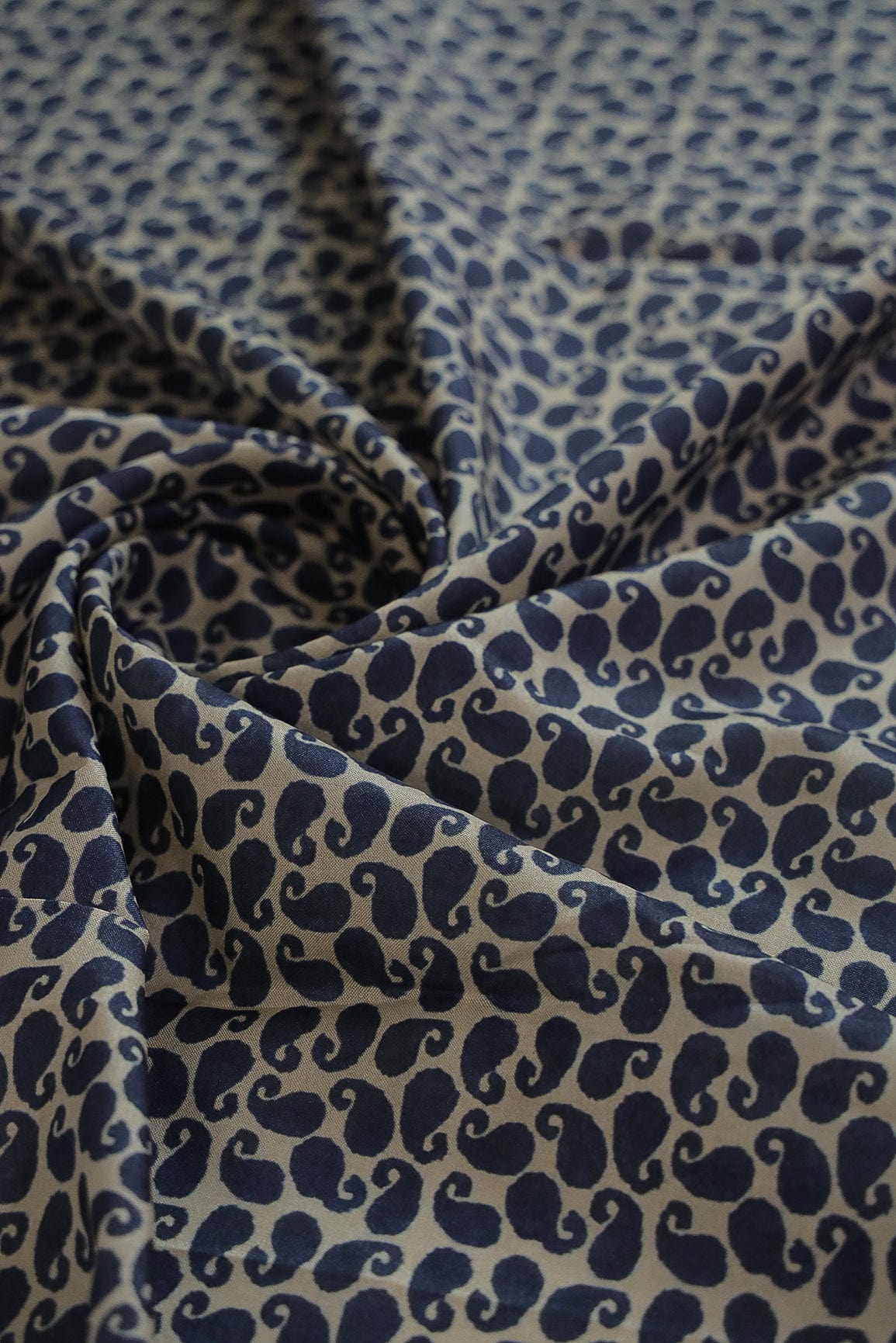 Motif Digital Print Design on White Tussar Silk Fabric - doeraa