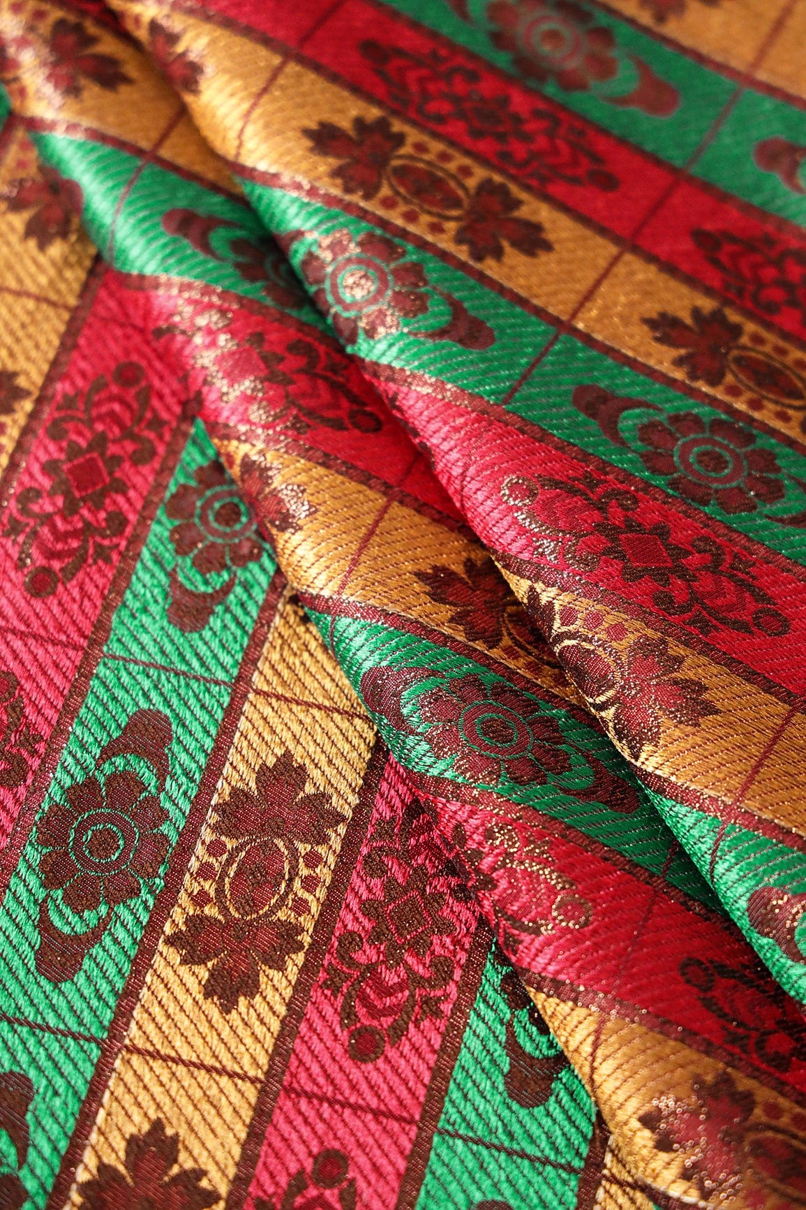Multi Color Floral Banarasi Zari Jacquard Fabric - doeraa