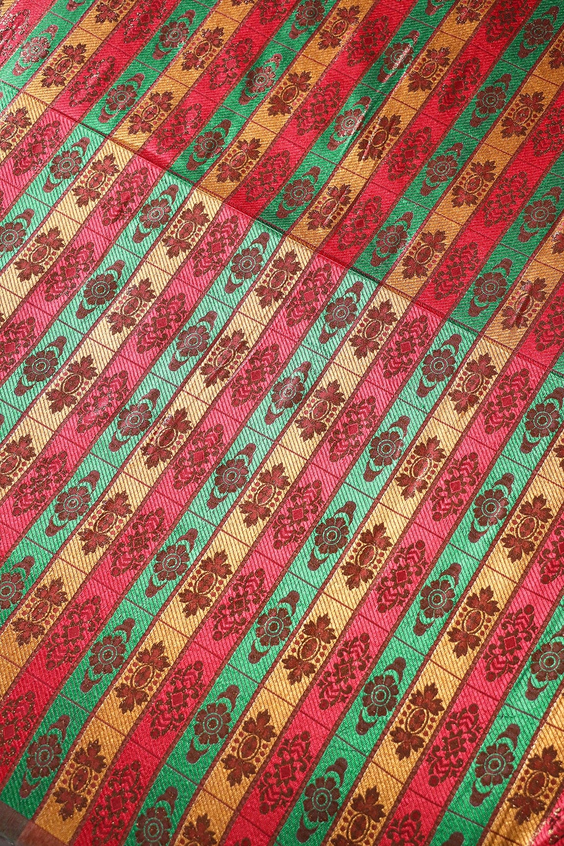 Multi Color Floral Banarasi Zari Jacquard Fabric - doeraa