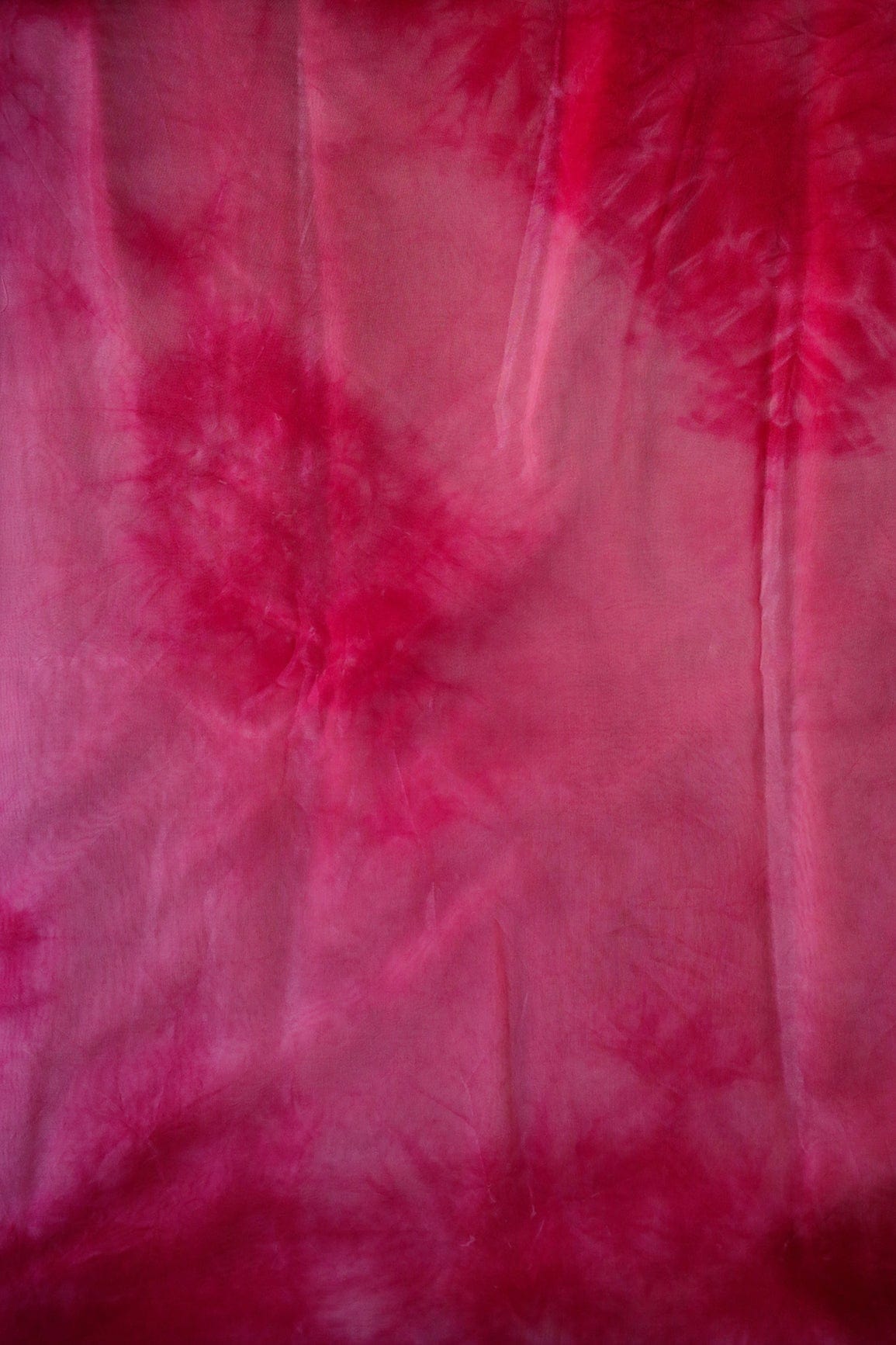 Pink Tie & Dye Shibori Print On Organza Fabric - doeraa