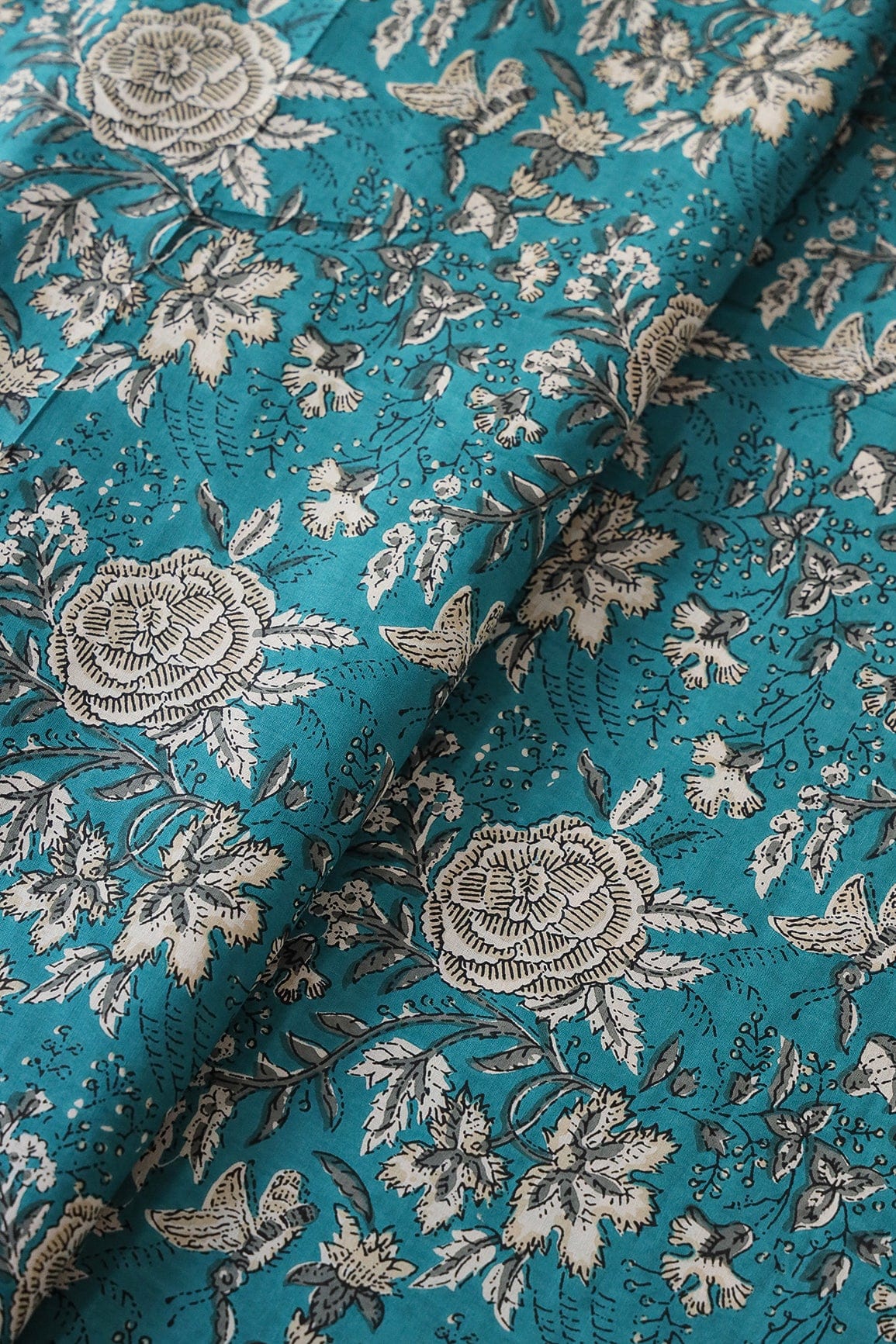 doeraa Prints Rama Blue And Beige Floral Print On Pure Cotton Fabric