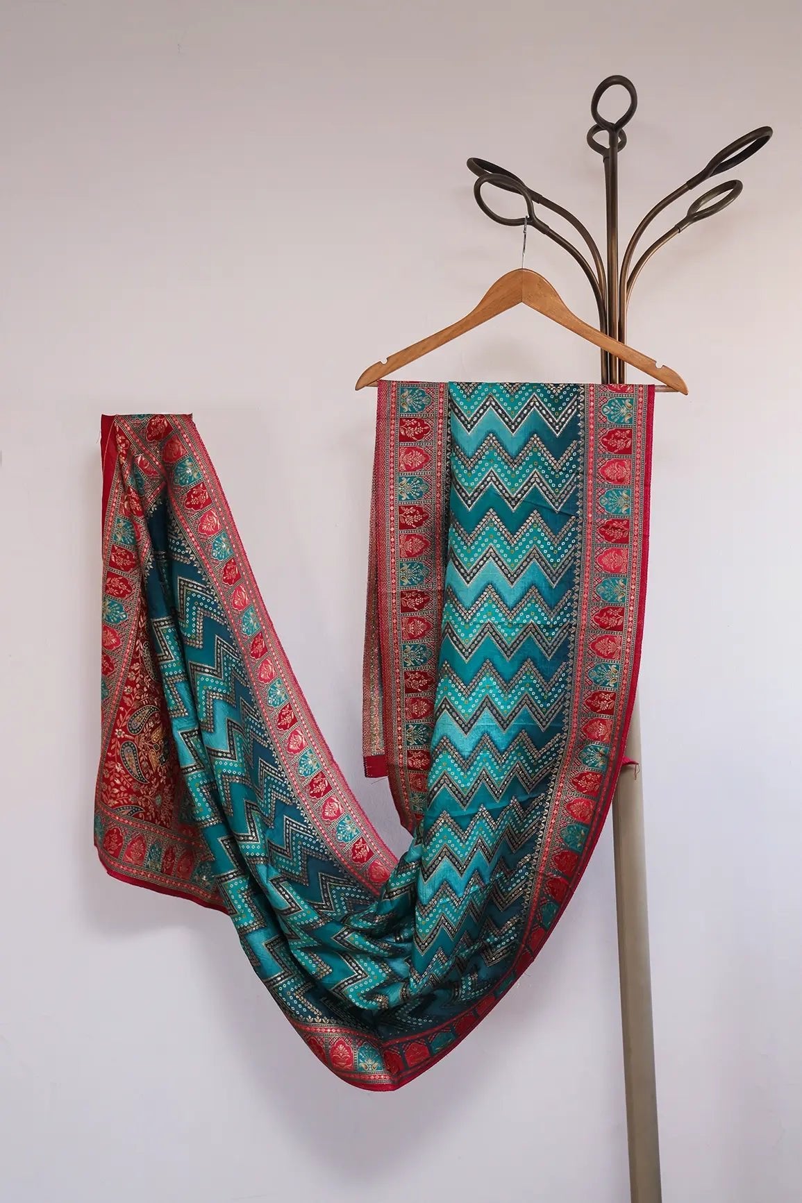 Rama Pure Viscose Dola Silk Jacquard Print Dupatta - doeraa