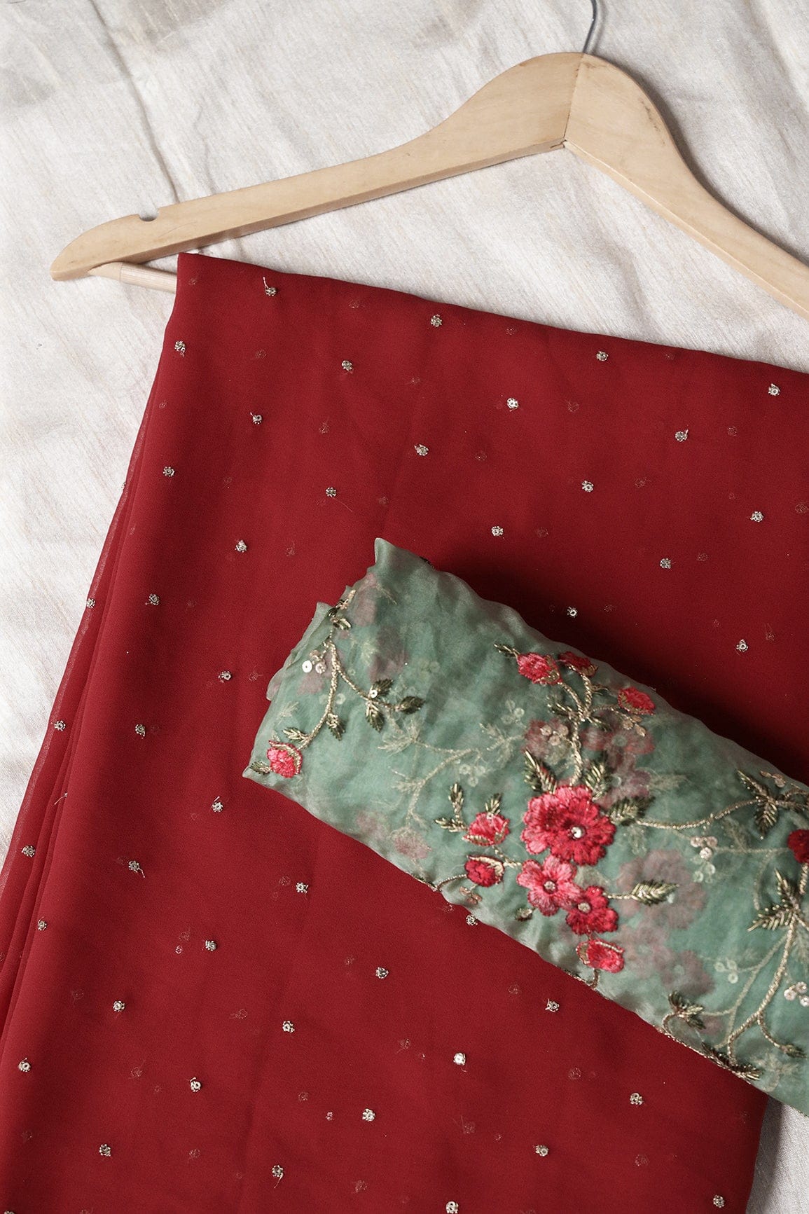 Red And Dusty Olive Saree set (2 Piece) - doeraa