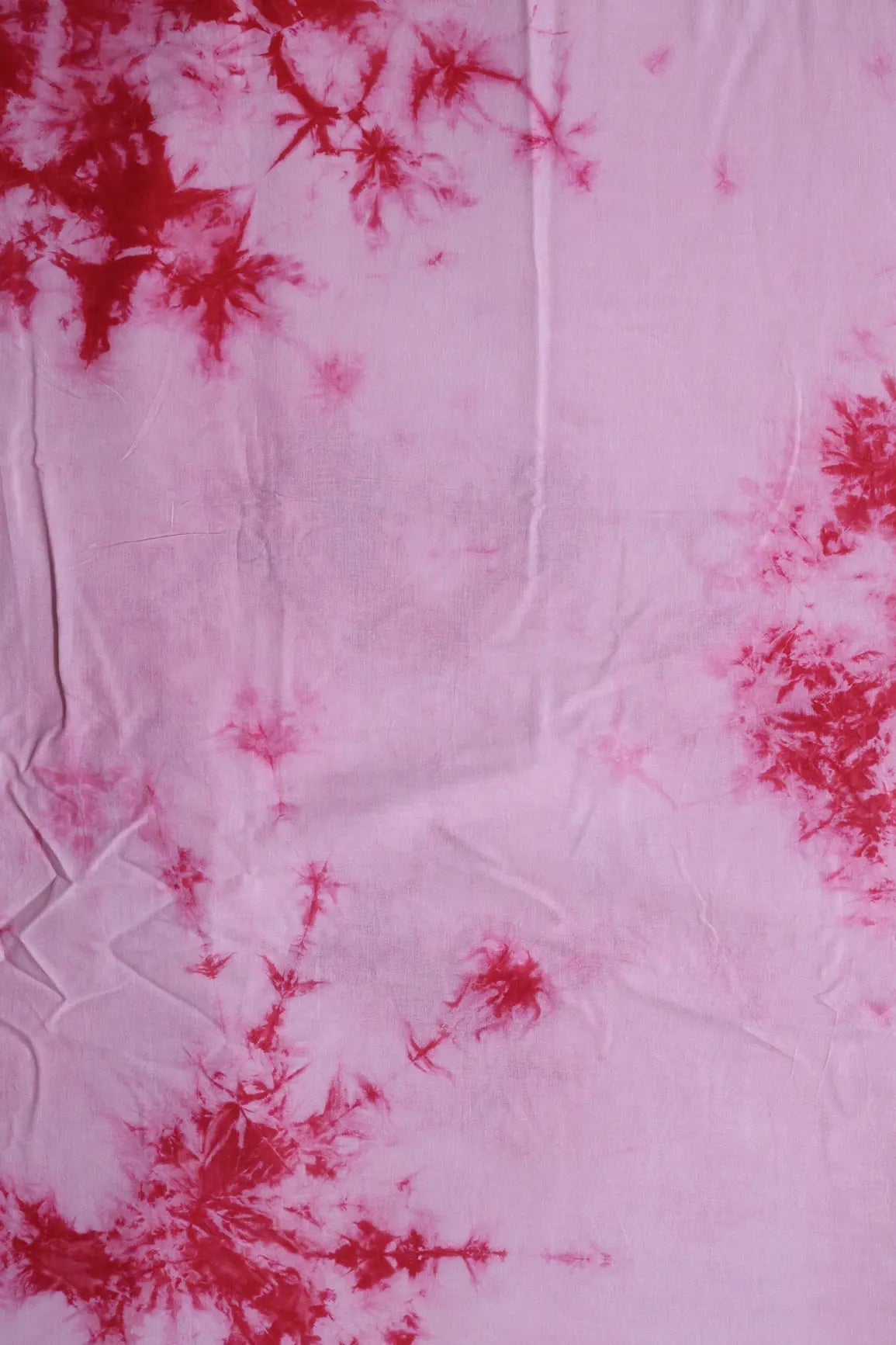 Red And Off White Tie & Dye Shibori Print On Pure Cotton Fabric - doeraa