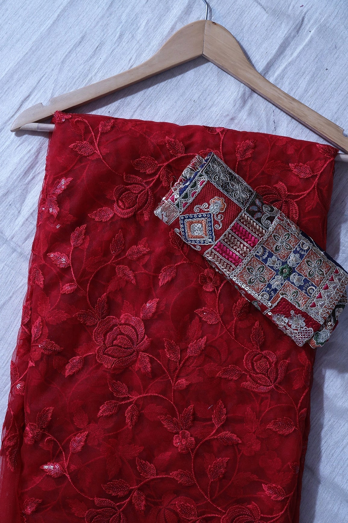 Red Saree set (2 Piece) - doeraa