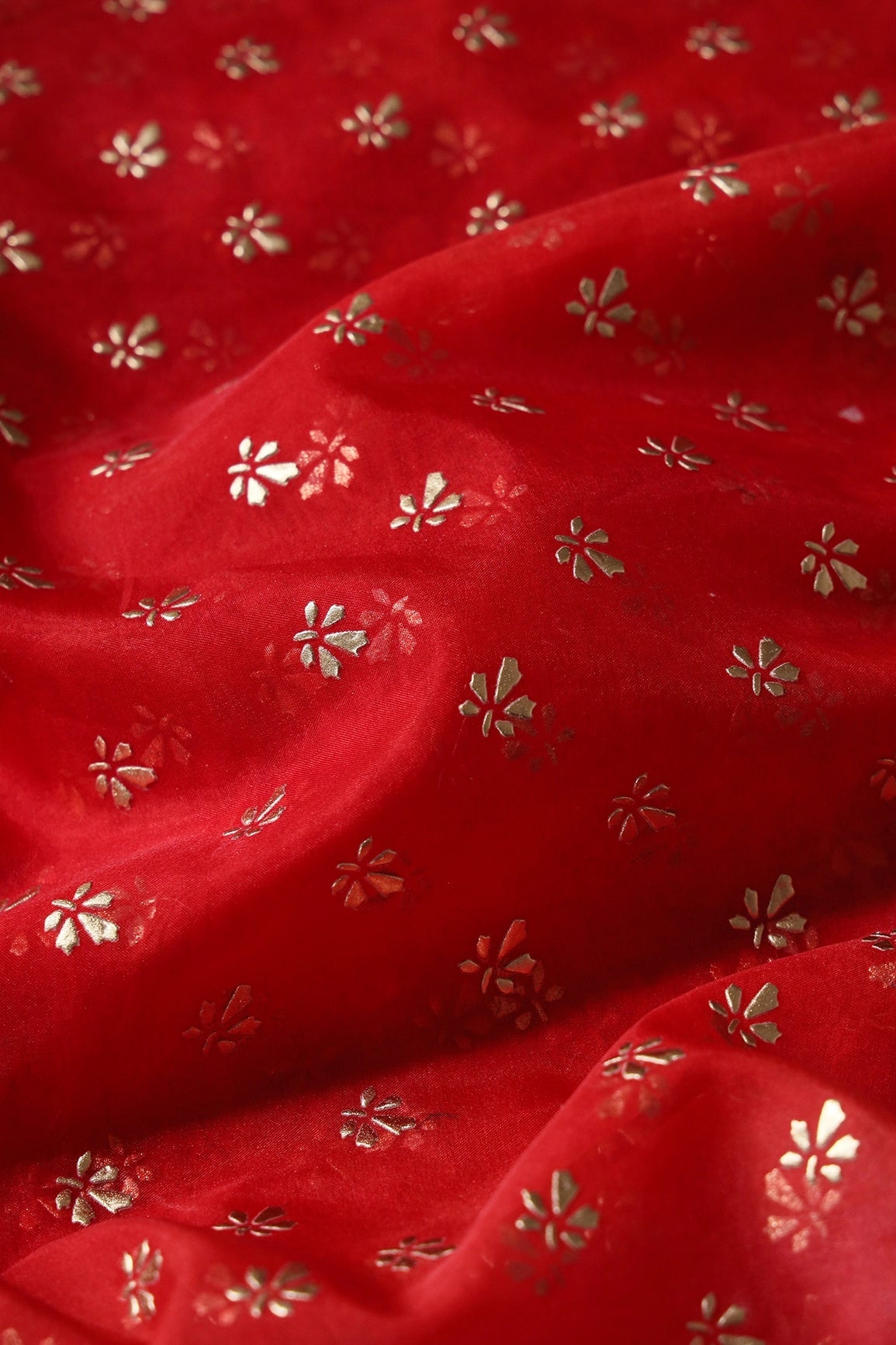 Red Tie & Dye Shibori Small Floral Motif Foil Print On Organza Fabric - doeraa