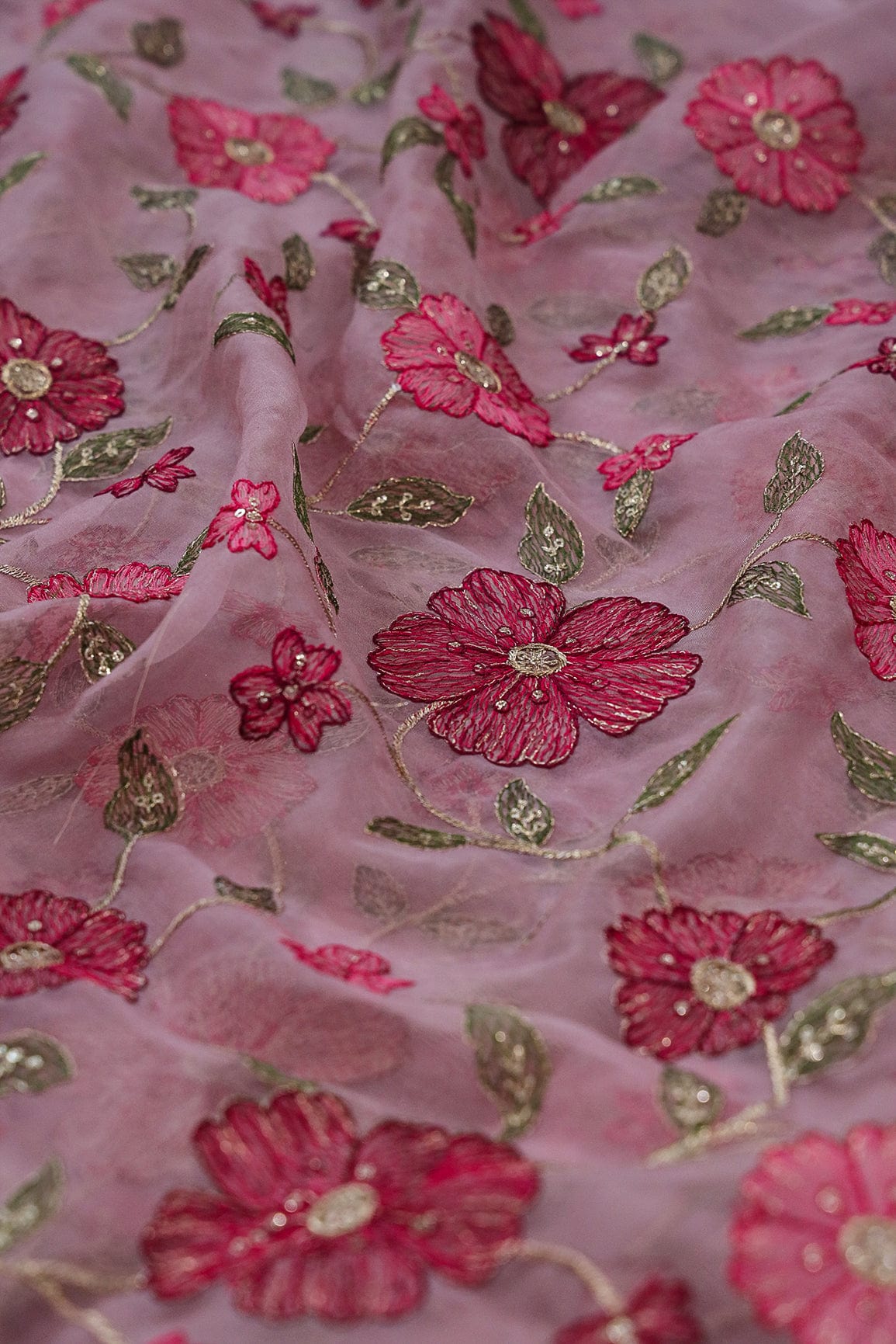 Salmon Pink And Maroon Saree set (2 Piece) - doeraa