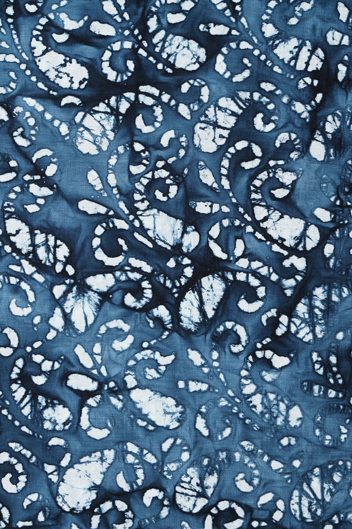 White And Navy Blue Paisley Pattern Batik Handblock Organic Cotton Fabric - doeraa