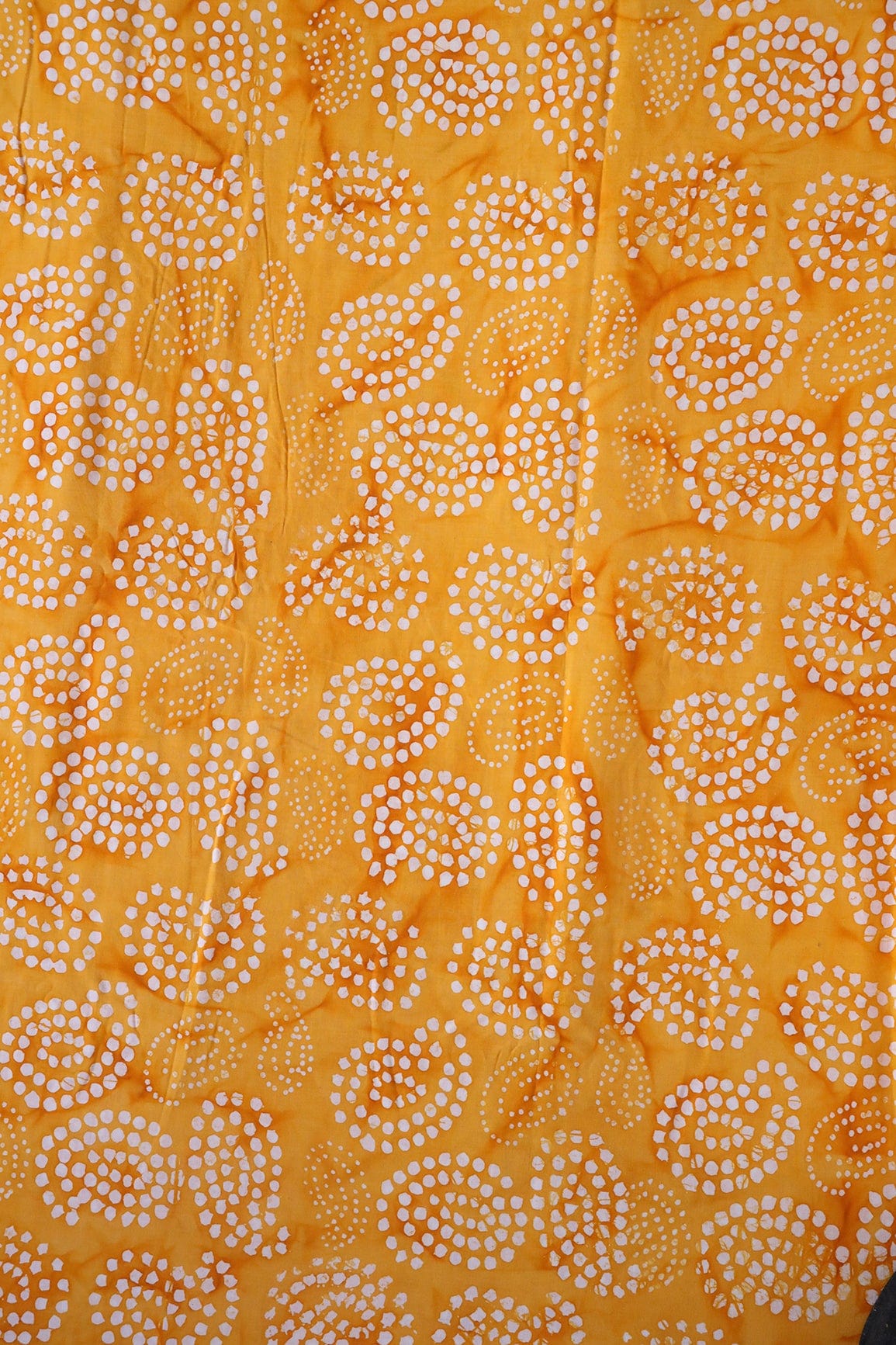 White And Yellow Paisley Pattern Batik Handblock Organic Cotton Fabric - doeraa