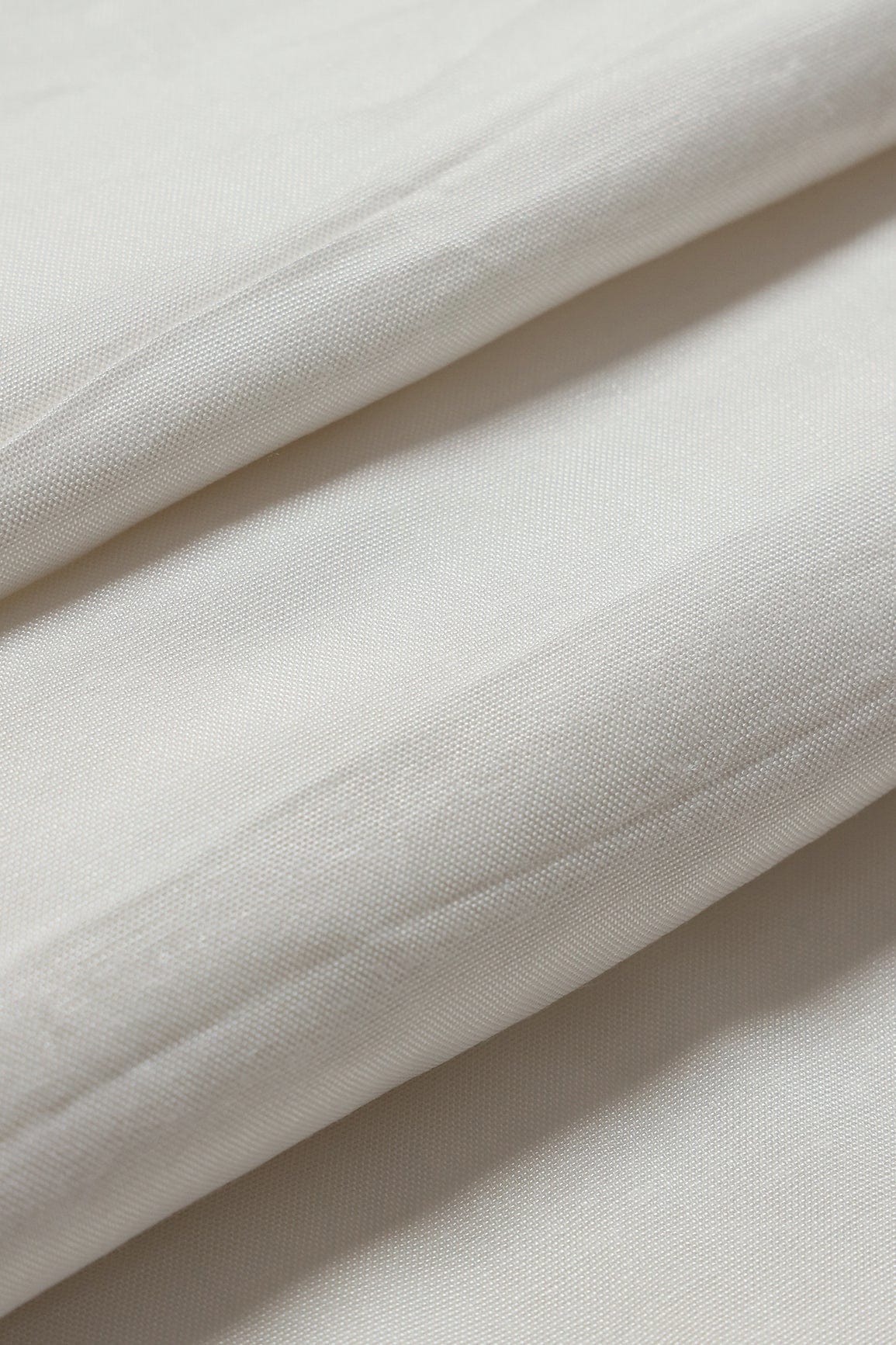 White Dyeable Viscose Santoon Fabric - doeraa
