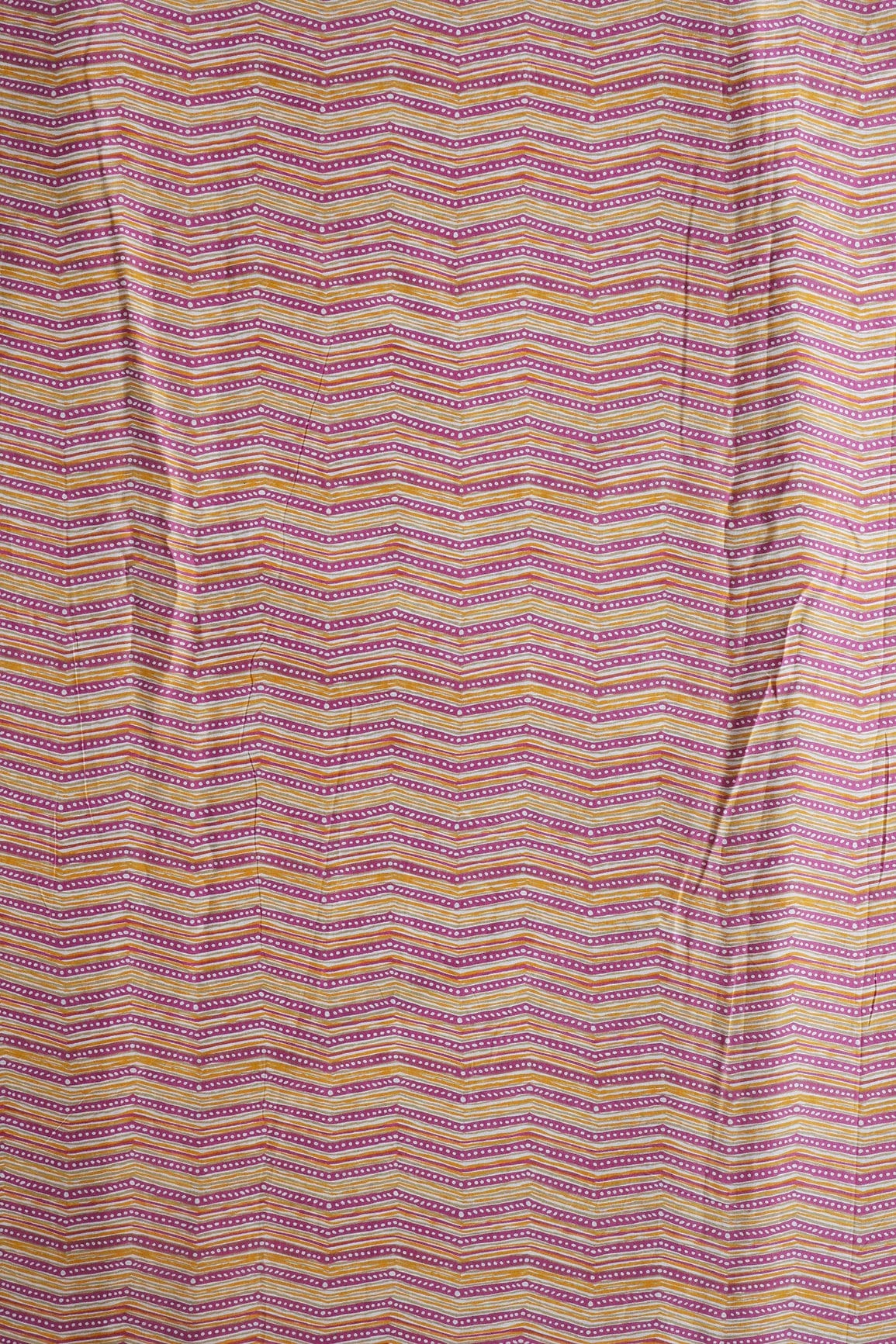 Yellow And Violet Chevron Print On Pure Cotton Fabric - doeraa