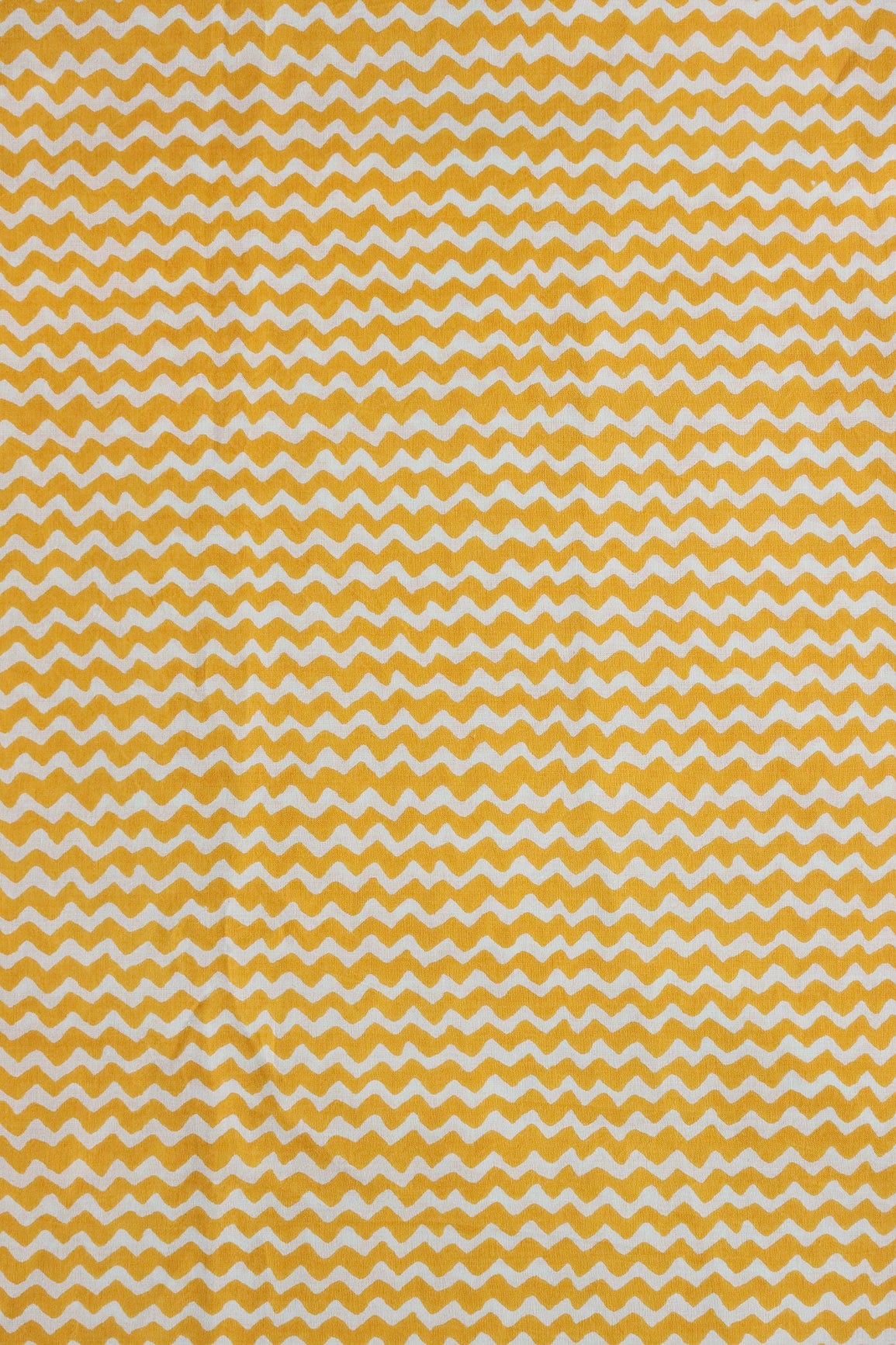 Yellow And White Chevron Print On Pure Cotton Fabric - doeraa