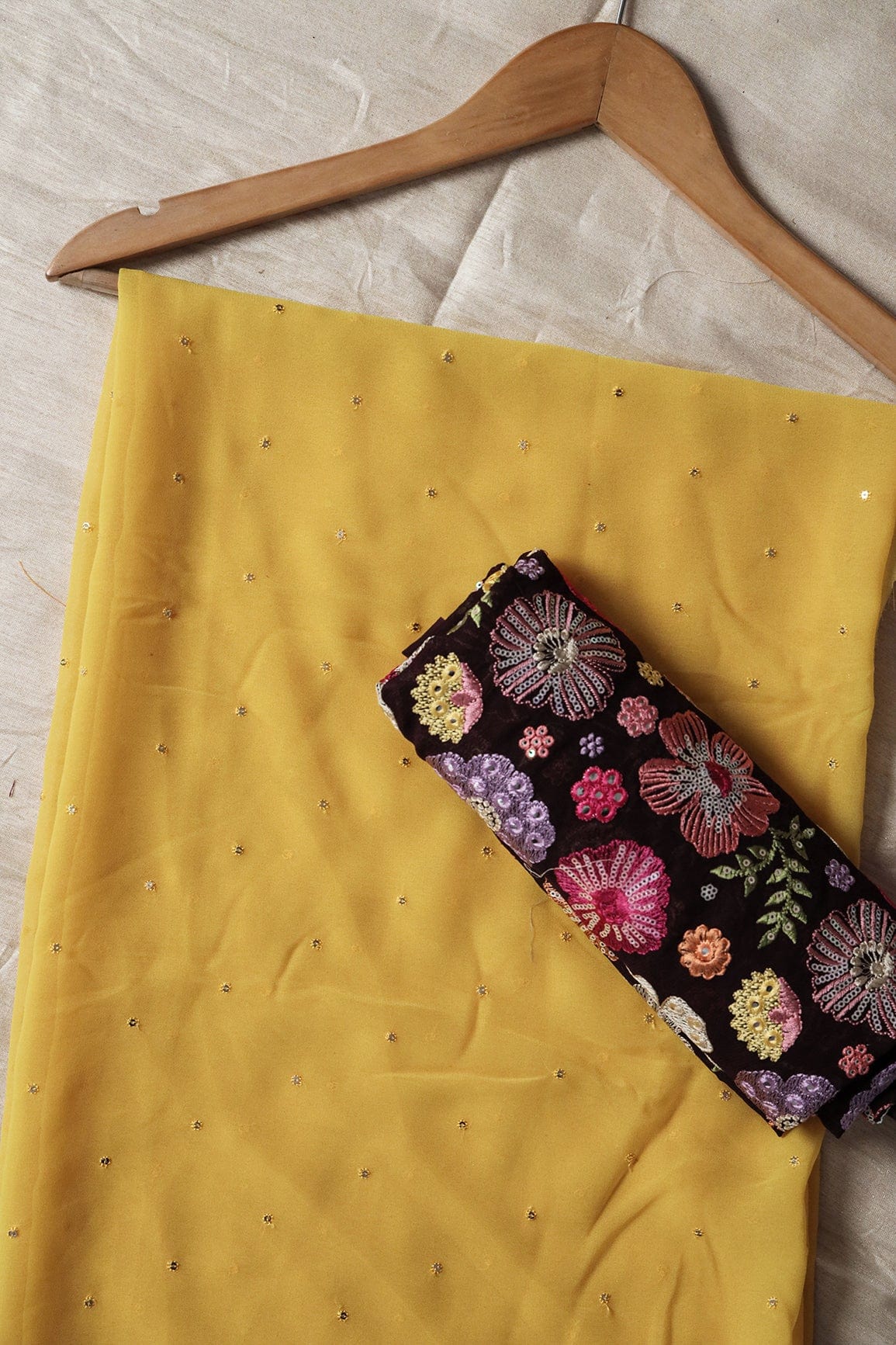 Yellow And Wine Saree set (2 Piece) - doeraa