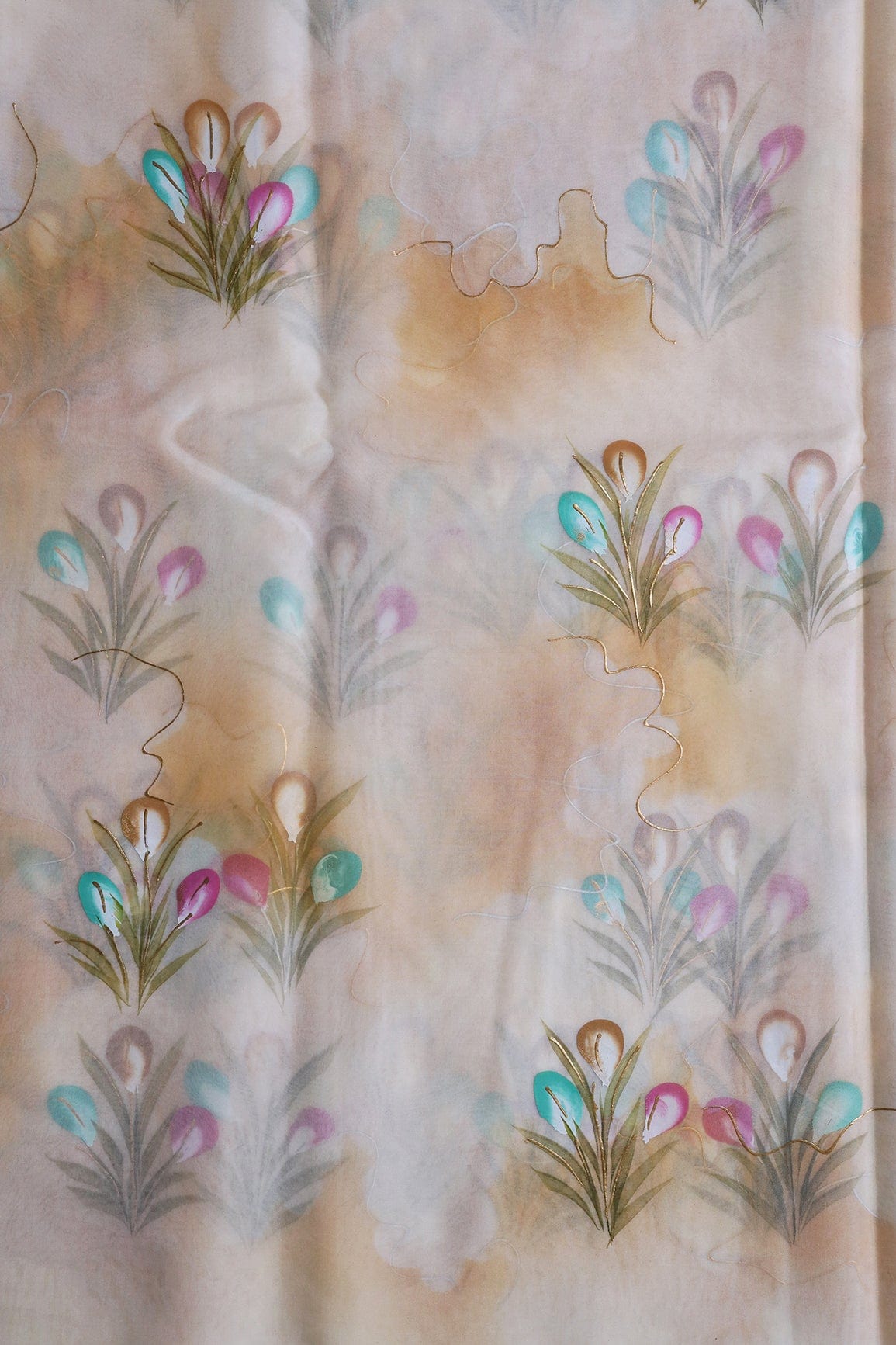 doeraa Embroidery Fabrics Beautiful Floral Hand Painted With Foil Work On Cream Organza Fabric
