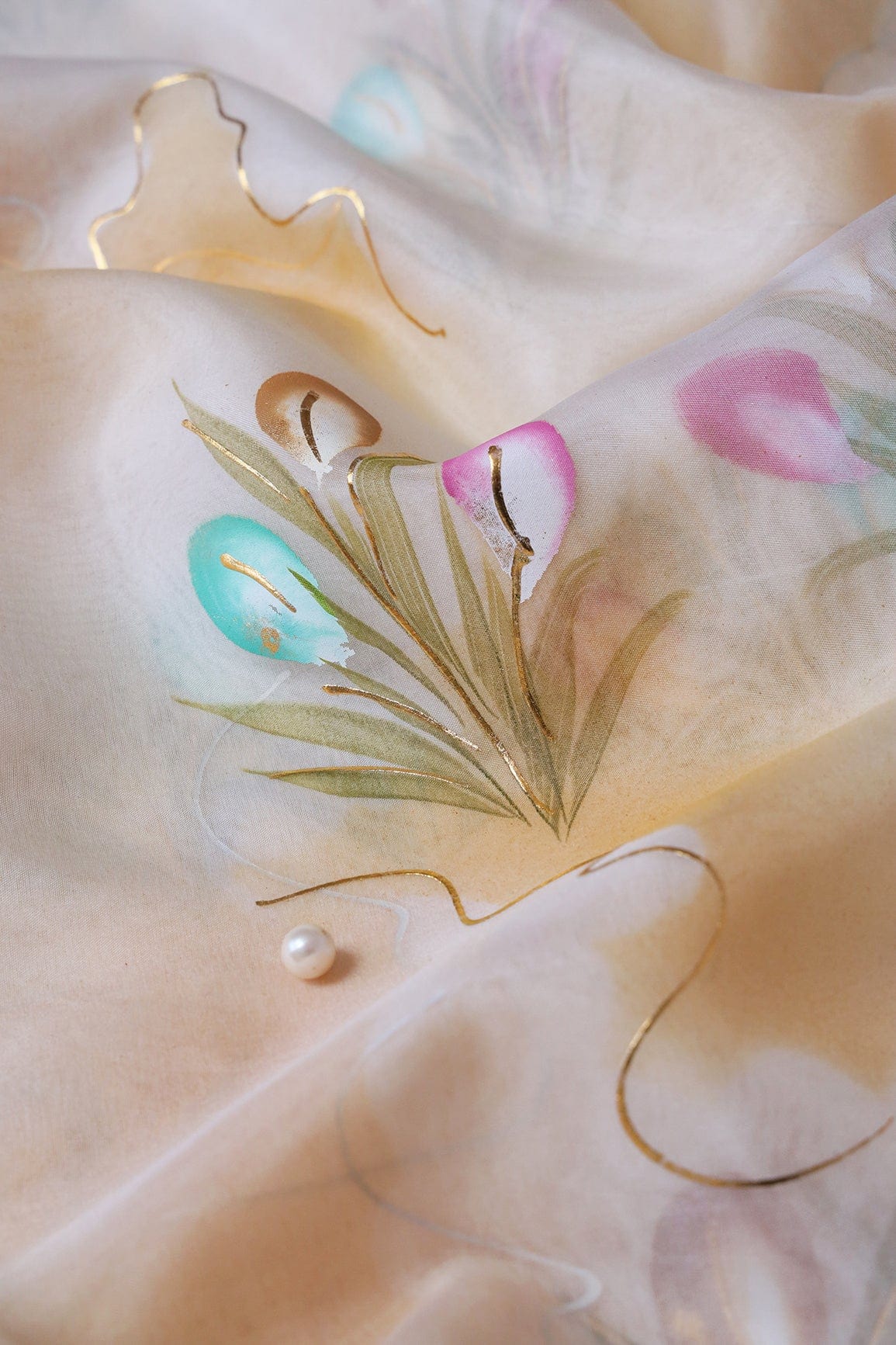 doeraa Embroidery Fabrics Beautiful Floral Hand Painted With Foil Work On Cream Organza Fabric