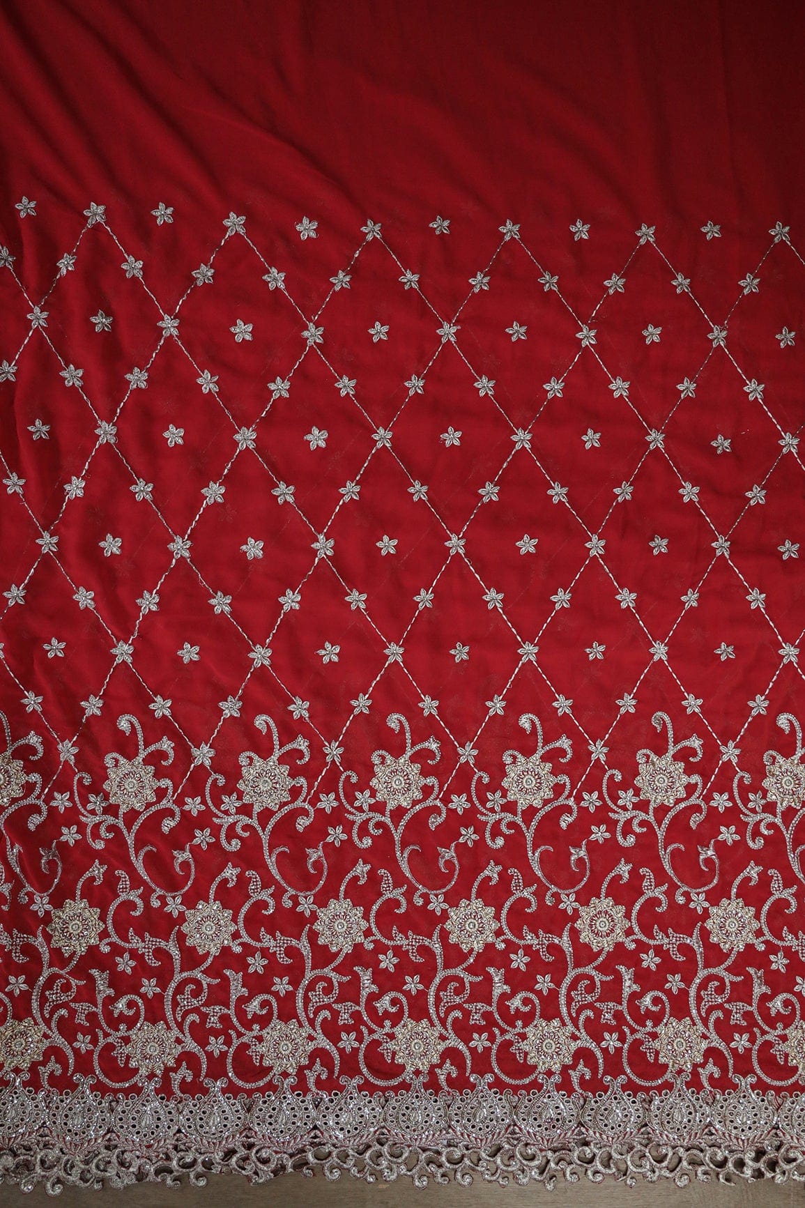 doeraa Embroidery Fabrics Big Width''56'' Gold And Silver Zari Floral Embroidery Work On Red Georgette Fabric With Border