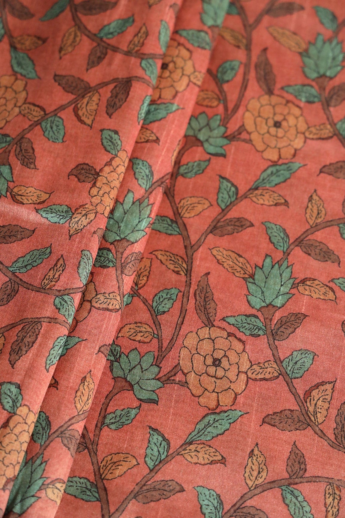 Peach Floral Pattern Digital Print On Mulberry Silk Fabric - doeraa